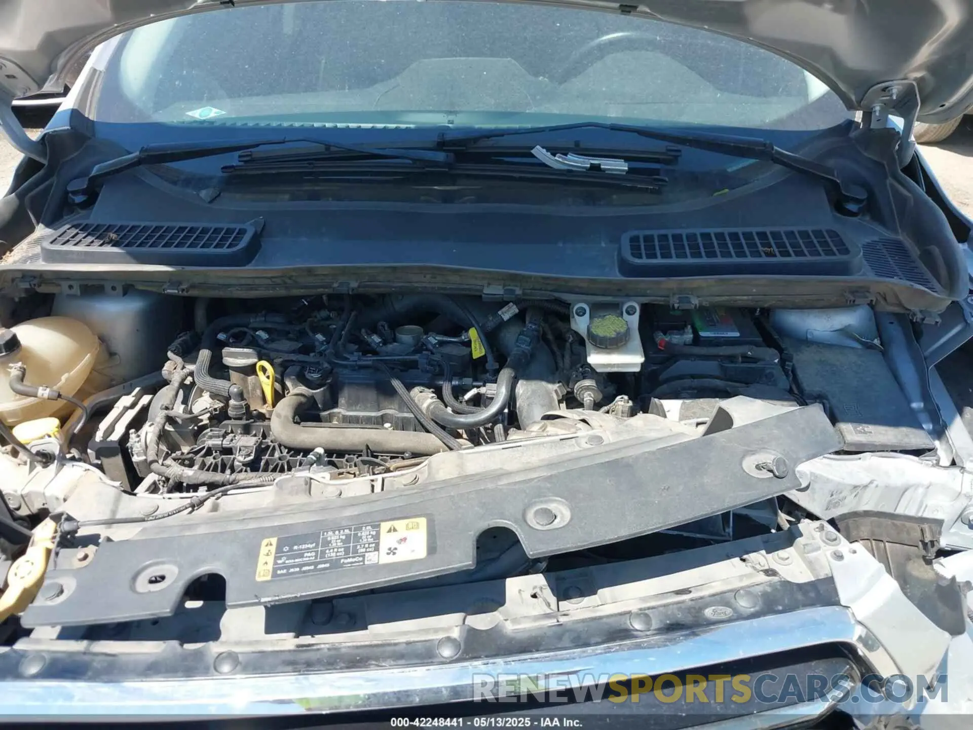 10 Фотография поврежденного автомобиля 1FMCU0GD4KUA41314 FORD ESCAPE 2019