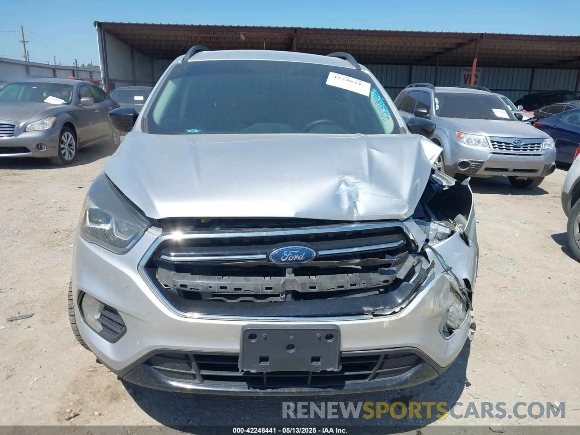 13 Фотография поврежденного автомобиля 1FMCU0GD4KUA41314 FORD ESCAPE 2019