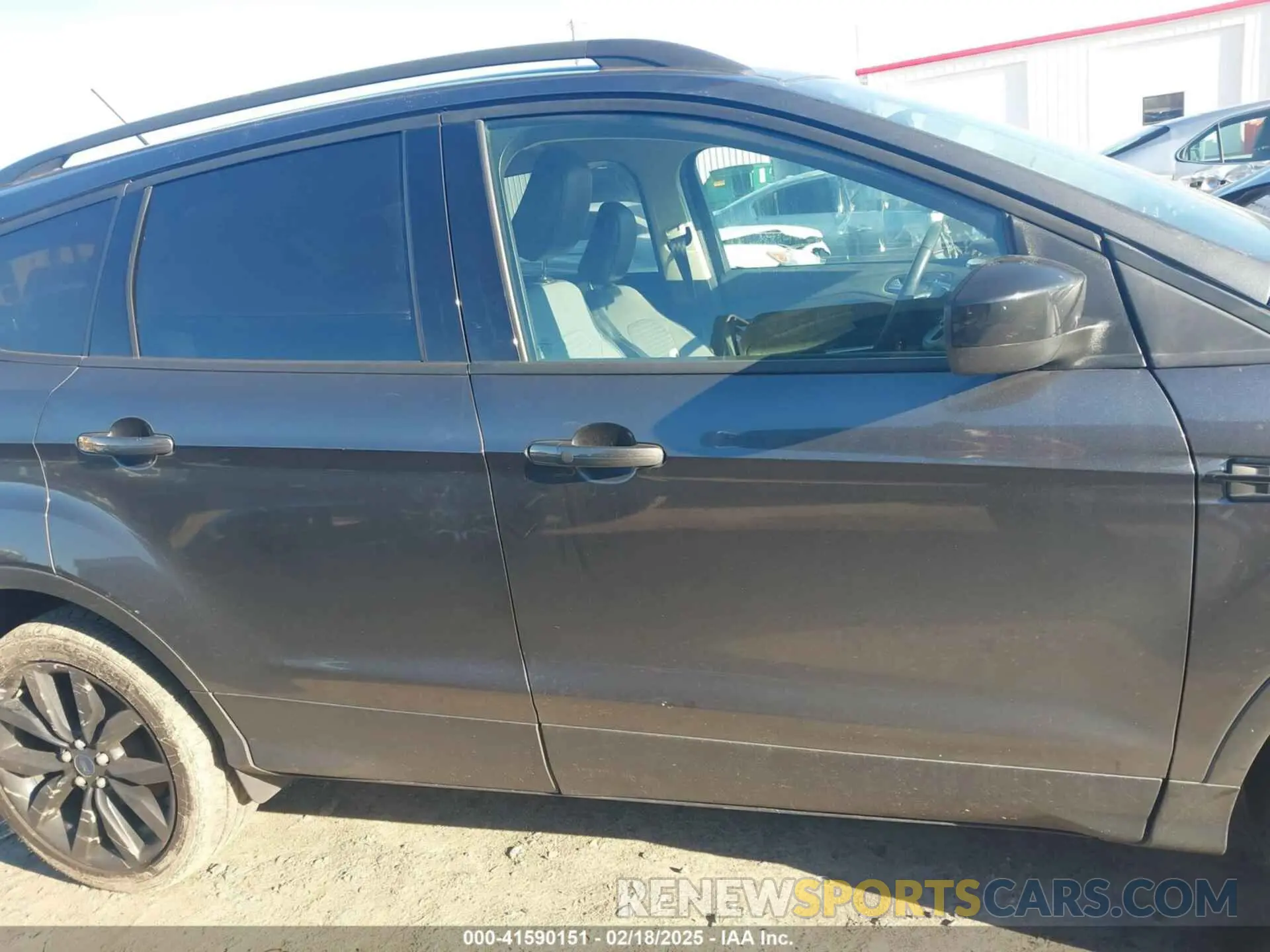 14 Фотография поврежденного автомобиля 1FMCU0GD4KUA91551 FORD ESCAPE 2019