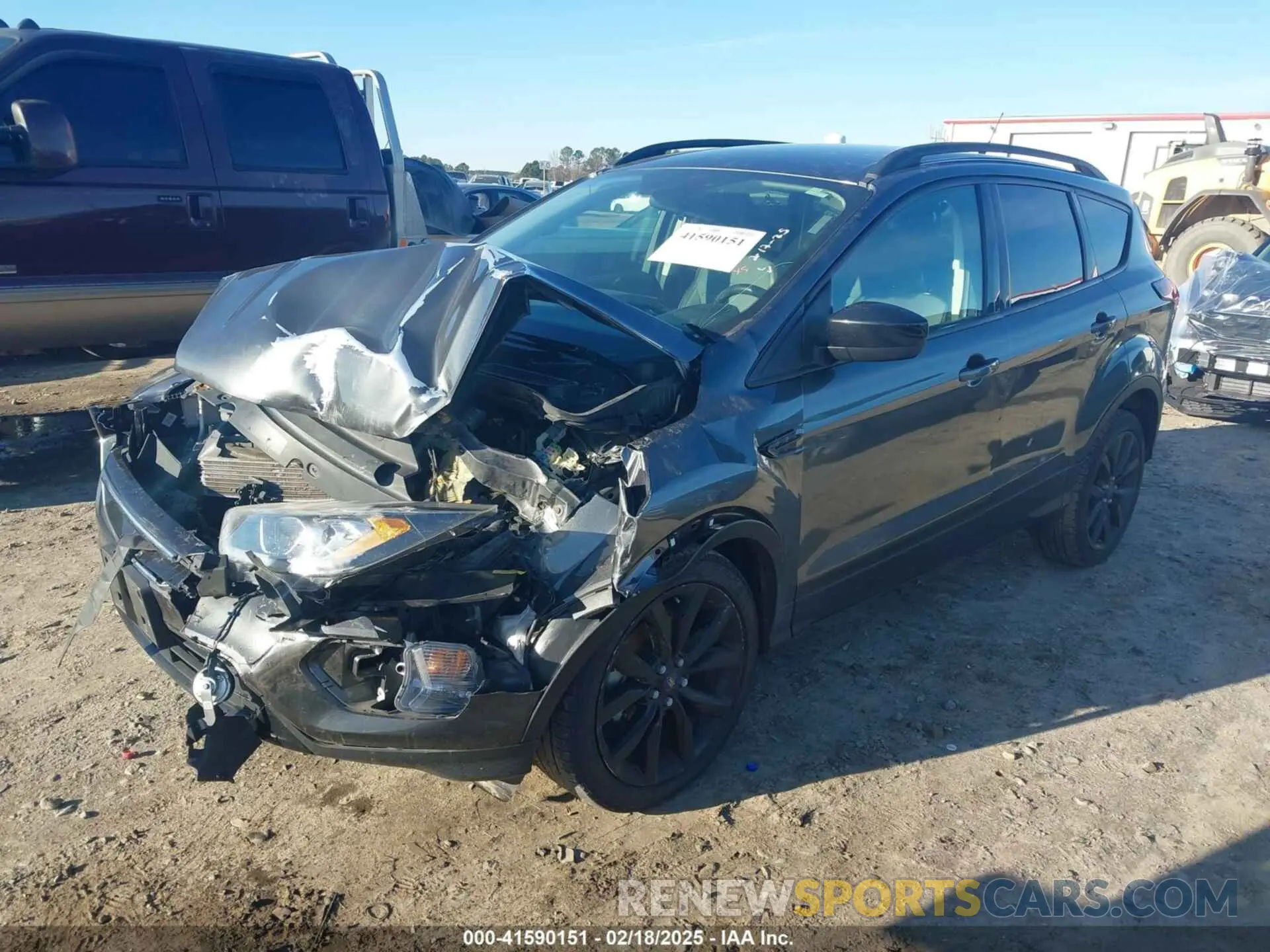 2 Фотография поврежденного автомобиля 1FMCU0GD4KUA91551 FORD ESCAPE 2019