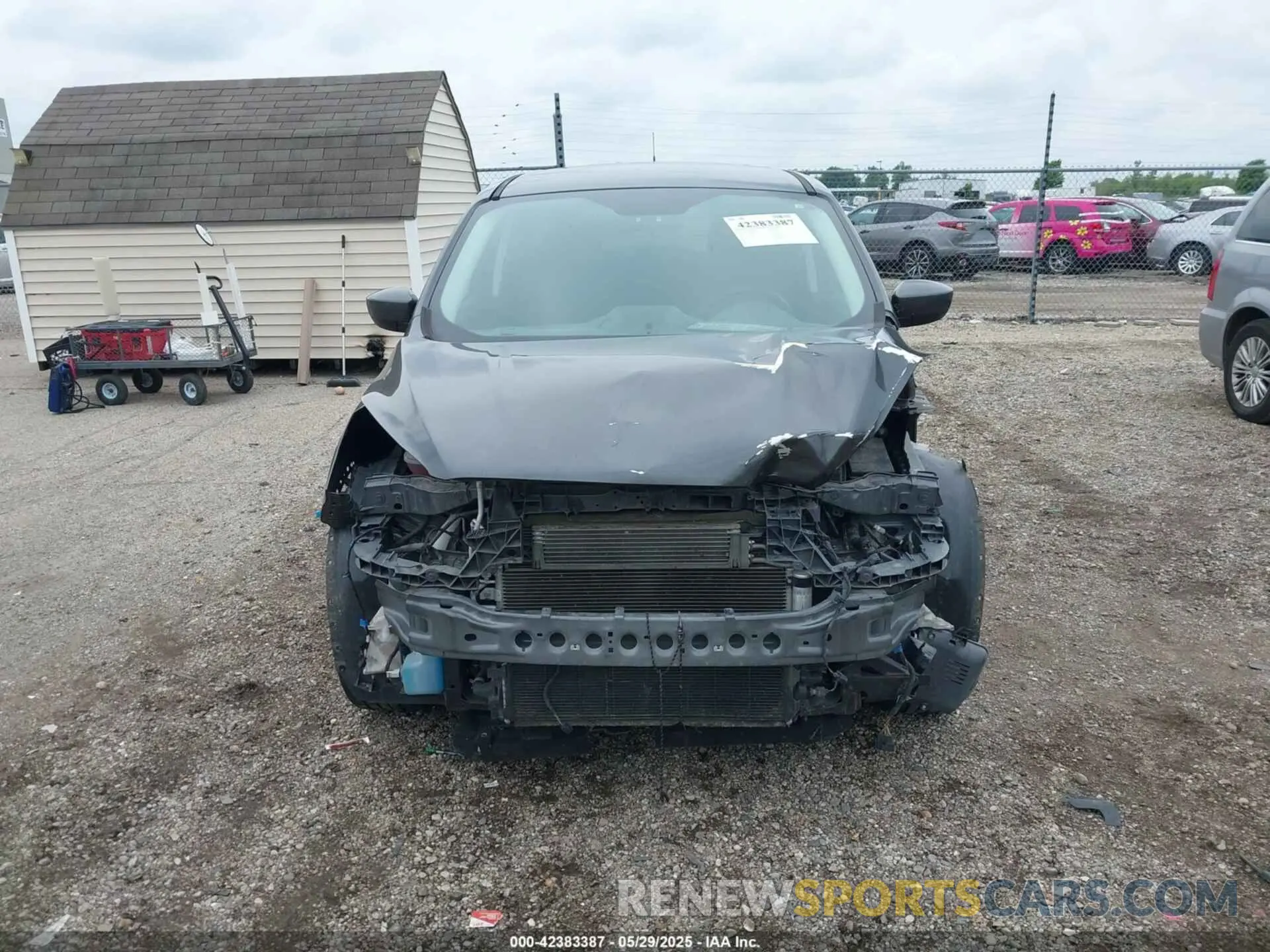 13 Photograph of a damaged car 1FMCU0GD4KUA92490 FORD ESCAPE 2019