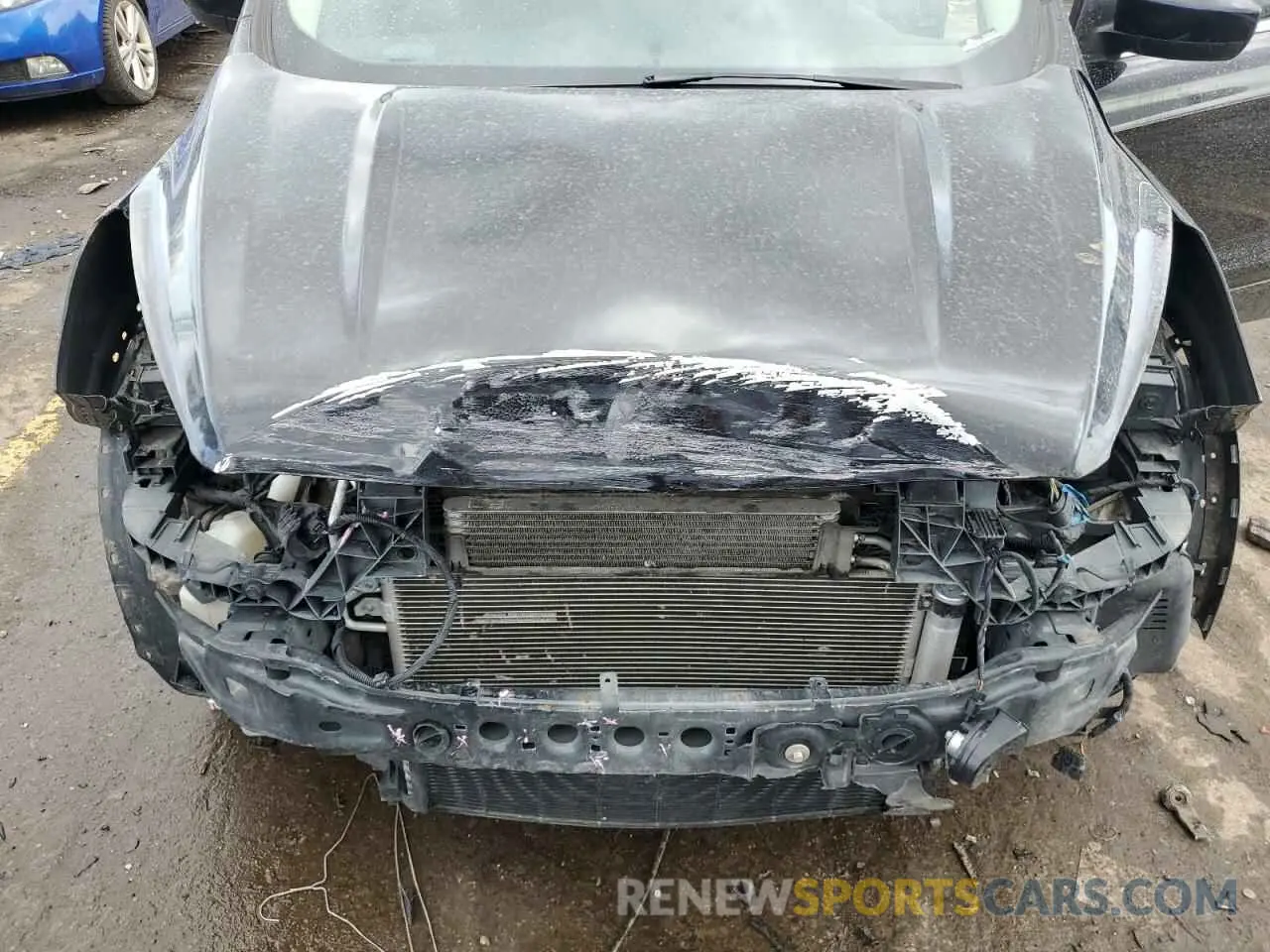 11 Photograph of a damaged car 1FMCU0GD4KUA97687 FORD ESCAPE 2019