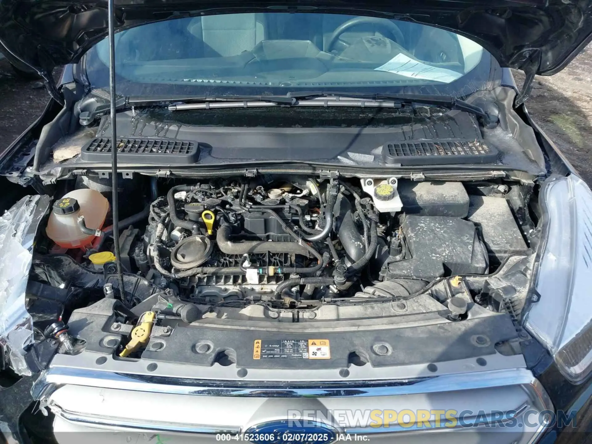 10 Photograph of a damaged car 1FMCU0GD4KUB25455 FORD ESCAPE 2019