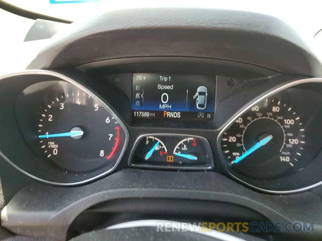 9 Фотография поврежденного автомобиля 1FMCU0GD4KUB77703 FORD ESCAPE 2019