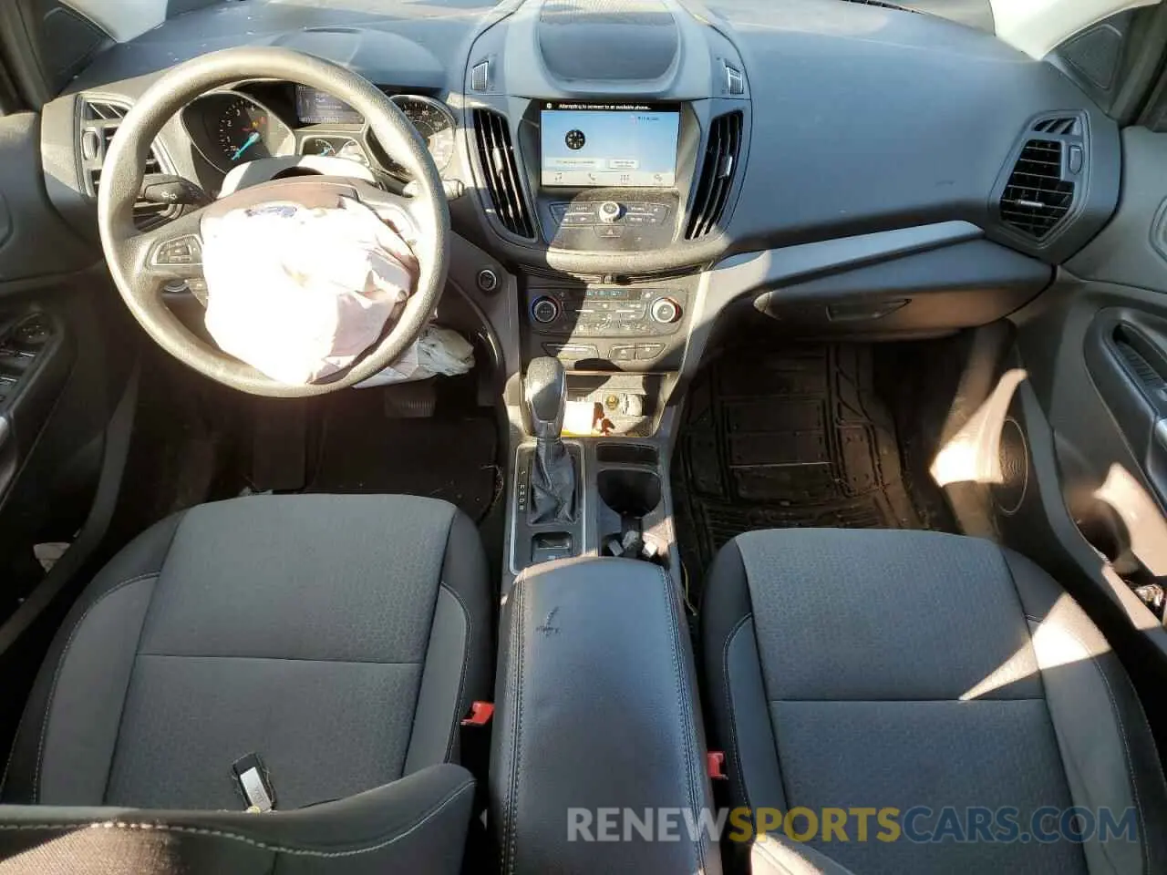 8 Фотография поврежденного автомобиля 1FMCU0GD5KUA15708 FORD ESCAPE 2019