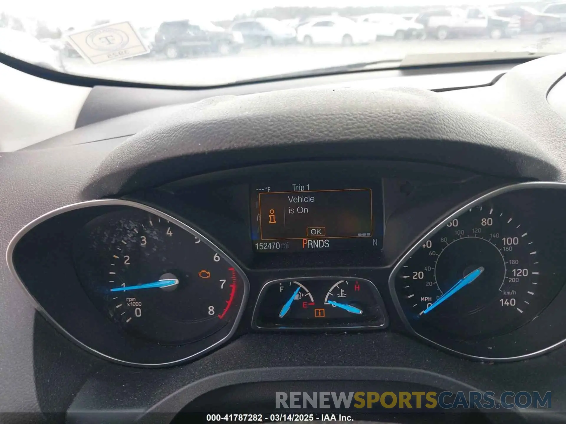 16 Photograph of a damaged car 1FMCU0GD5KUB20300 FORD ESCAPE 2019