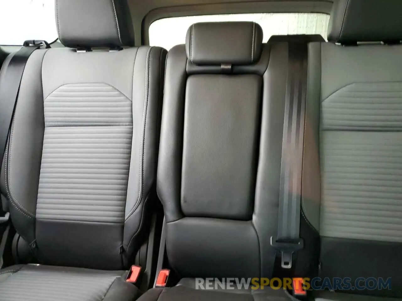 10 Фотография поврежденного автомобиля 1FMCU0GD5KUB22466 FORD ESCAPE 2019