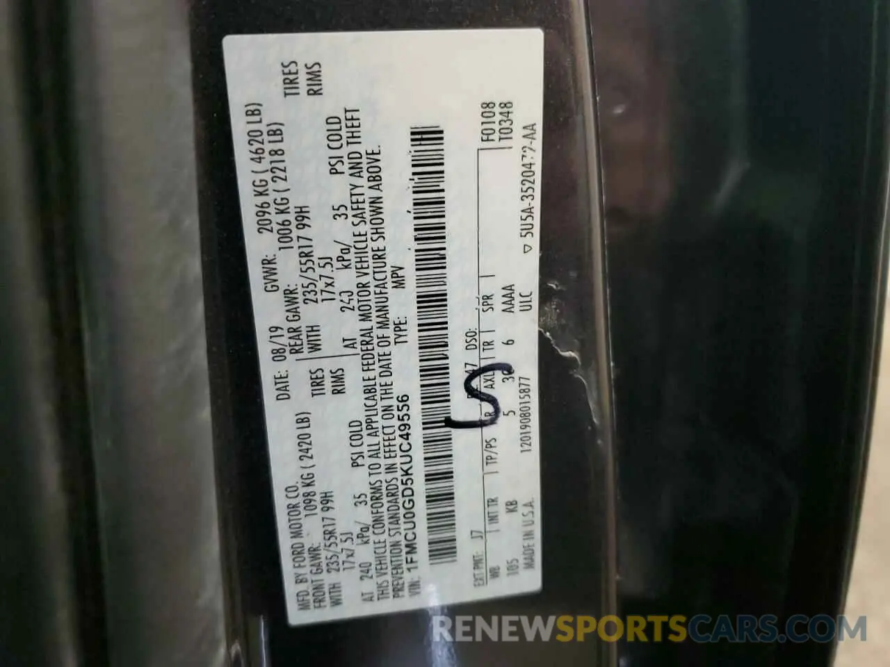 13 Photograph of a damaged car 1FMCU0GD5KUC49556 FORD ESCAPE 2019