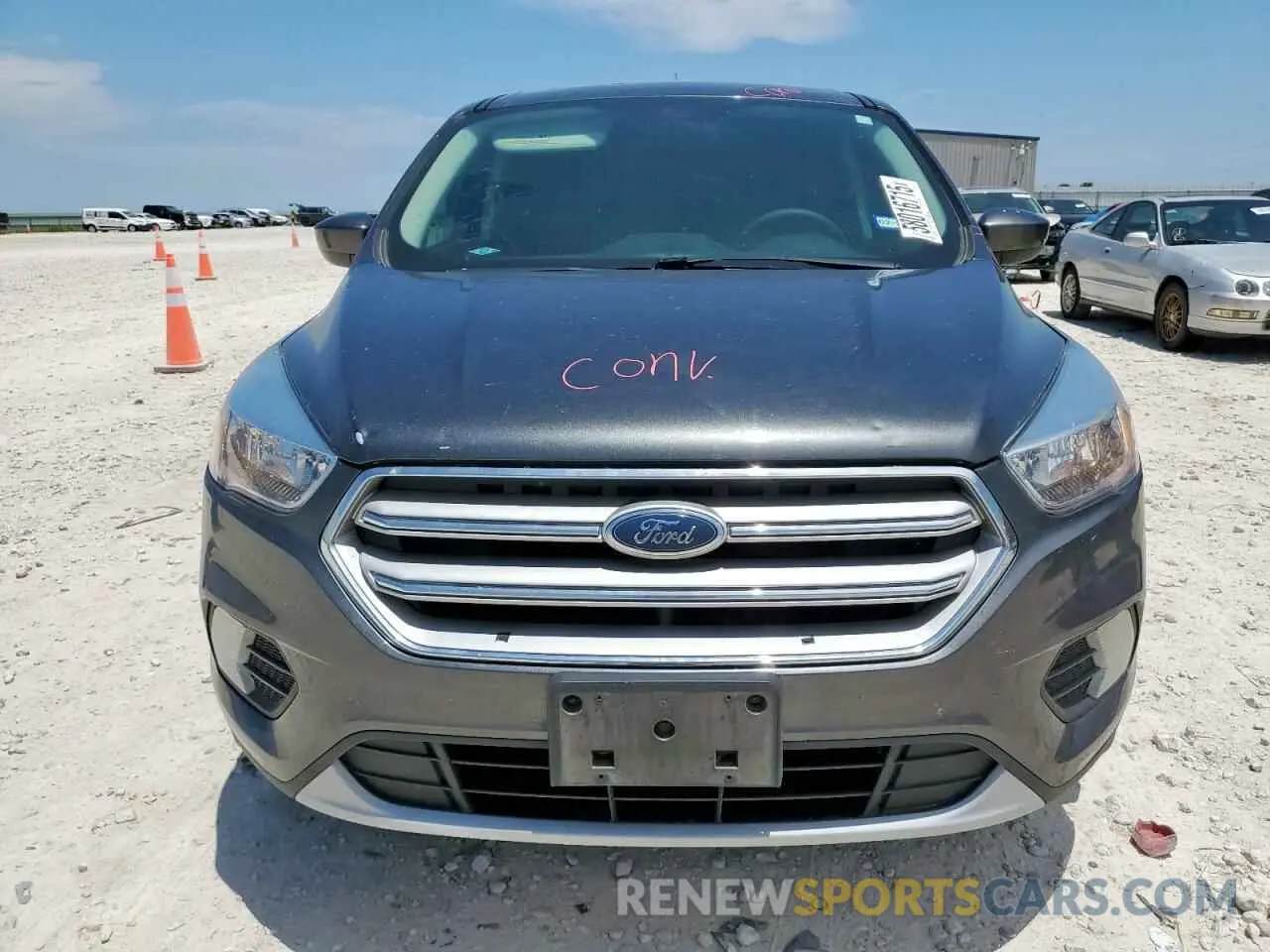5 Фотография поврежденного автомобиля 1FMCU0GD6KUA04863 FORD ESCAPE 2019