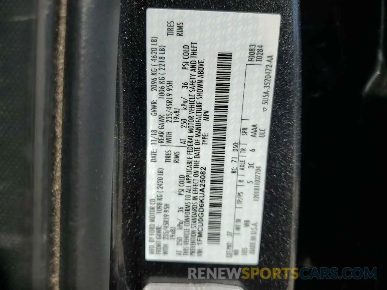 13 Photograph of a damaged car 1FMCU0GD6KUA25082 FORD ESCAPE 2019