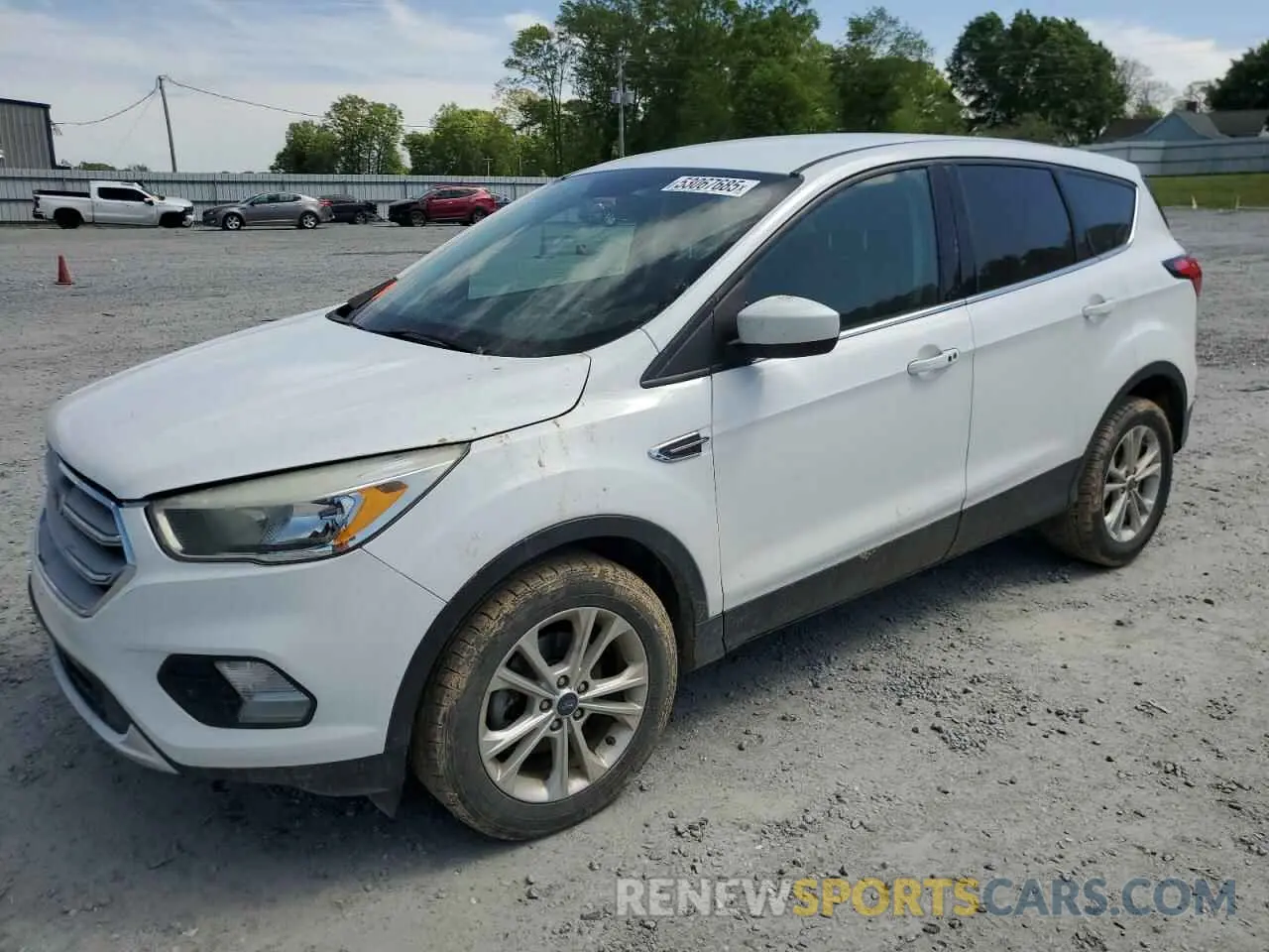 1 Photograph of a damaged car 1FMCU0GD6KUB46341 FORD ESCAPE 2019