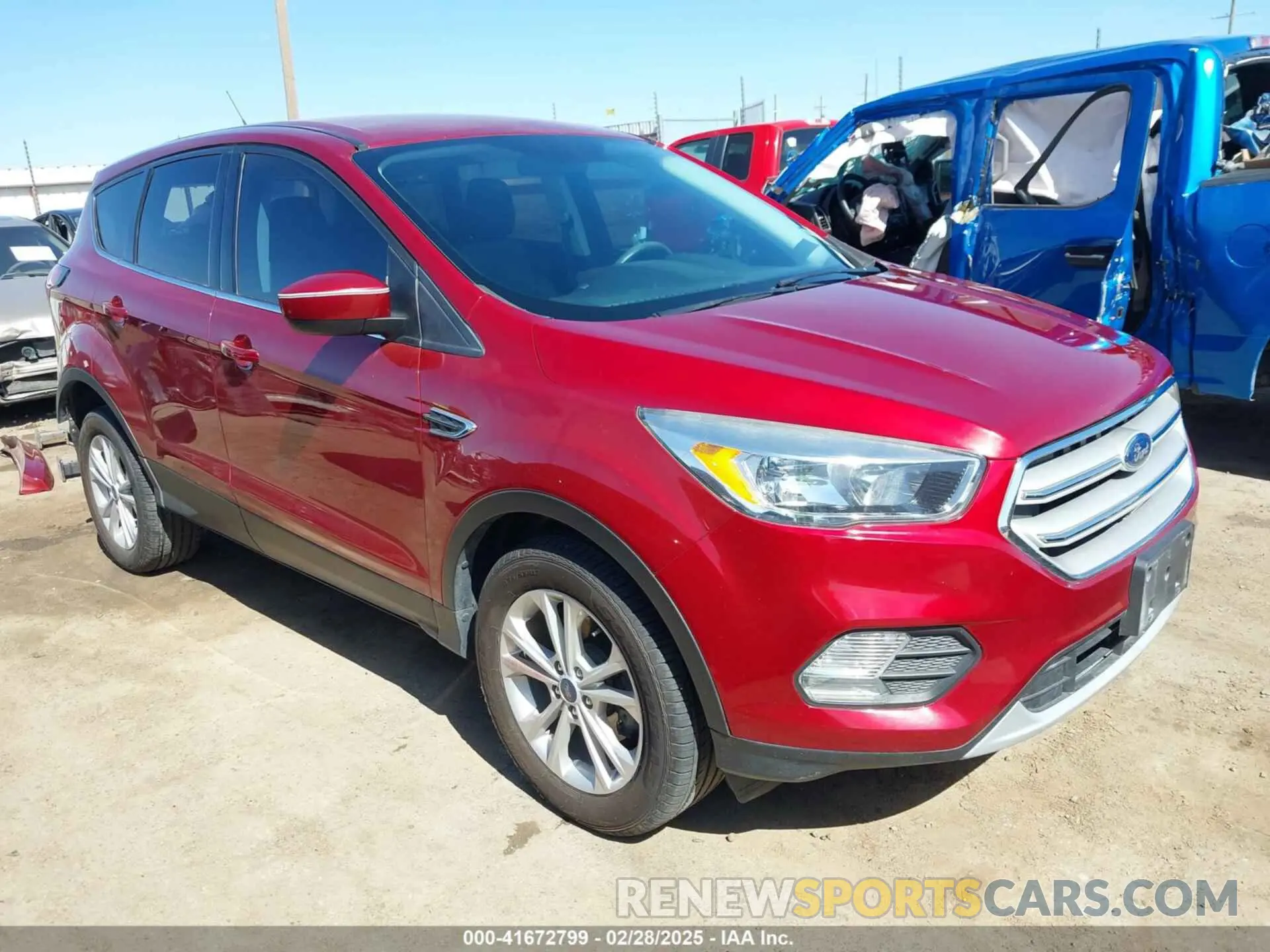 1 Фотография поврежденного автомобиля 1FMCU0GD7KUA79071 FORD ESCAPE 2019