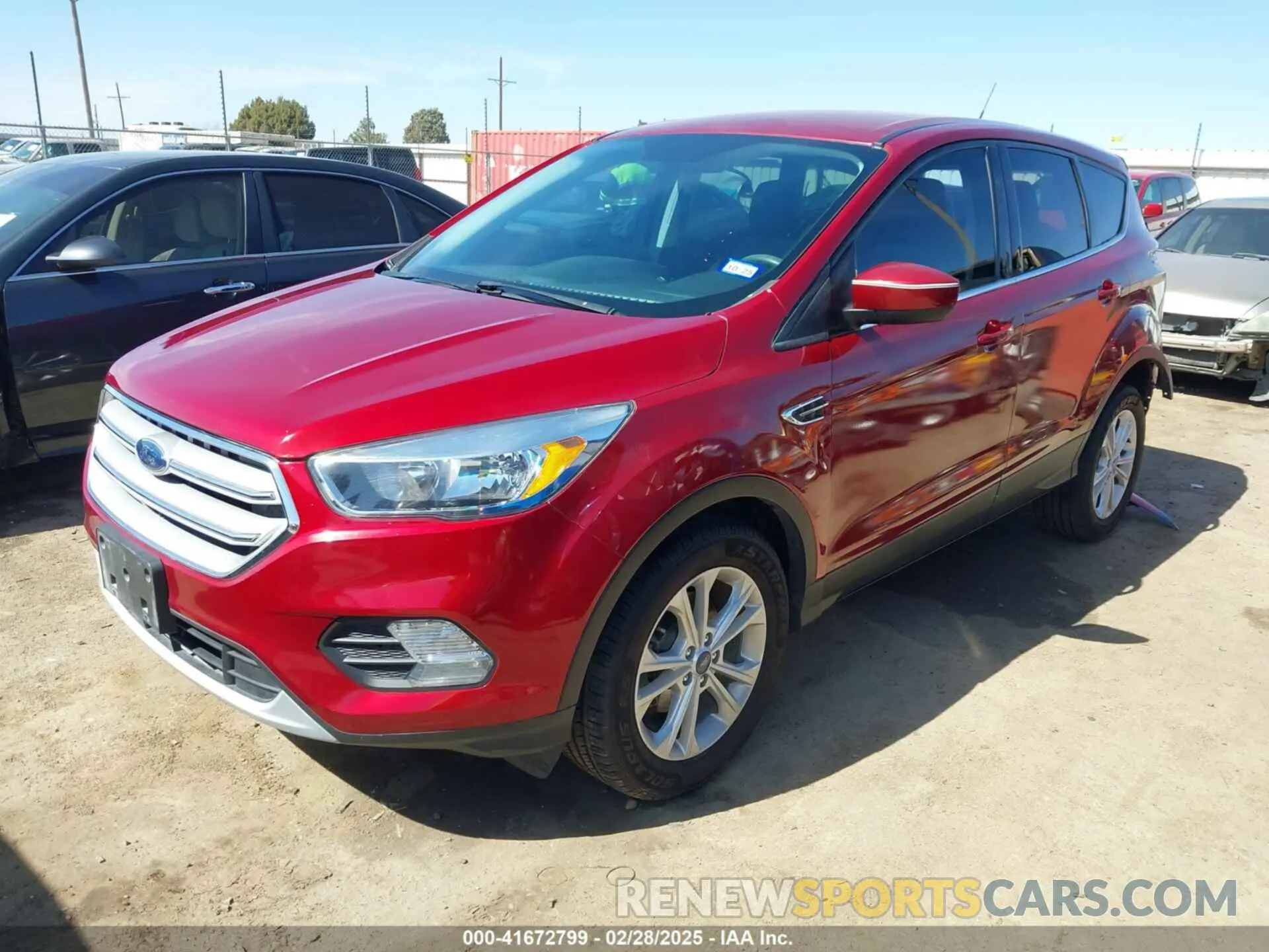 2 Фотография поврежденного автомобиля 1FMCU0GD7KUA79071 FORD ESCAPE 2019