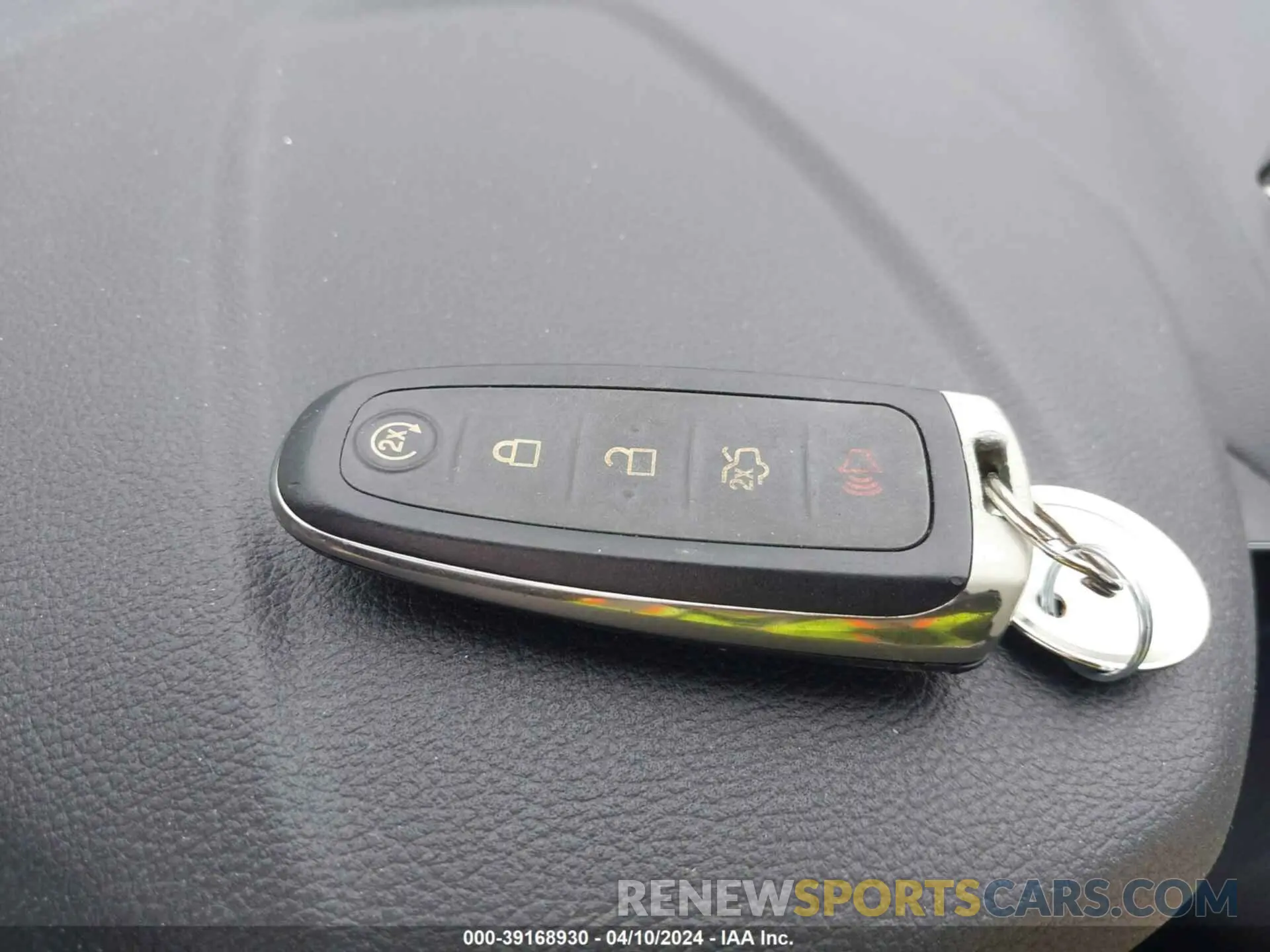 11 Фотография поврежденного автомобиля 1FMCU0GD7KUC33763 FORD ESCAPE 2019