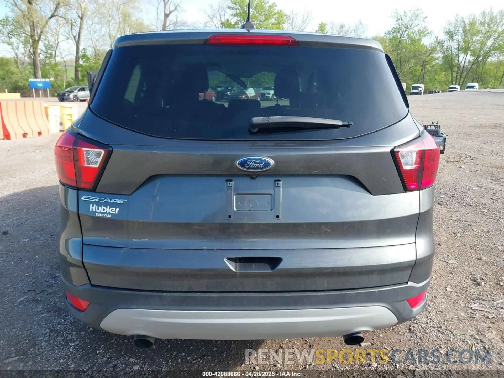 15 Фотография поврежденного автомобиля 1FMCU0GD8KUA51456 FORD ESCAPE 2019