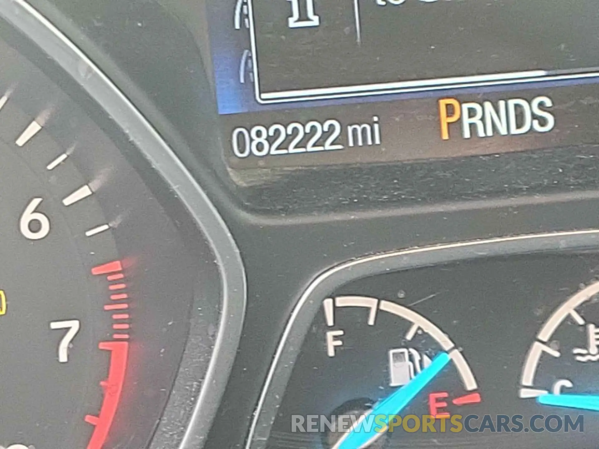 2 Photograph of a damaged car 1FMCU0GD8KUC07771 FORD ESCAPE 2019