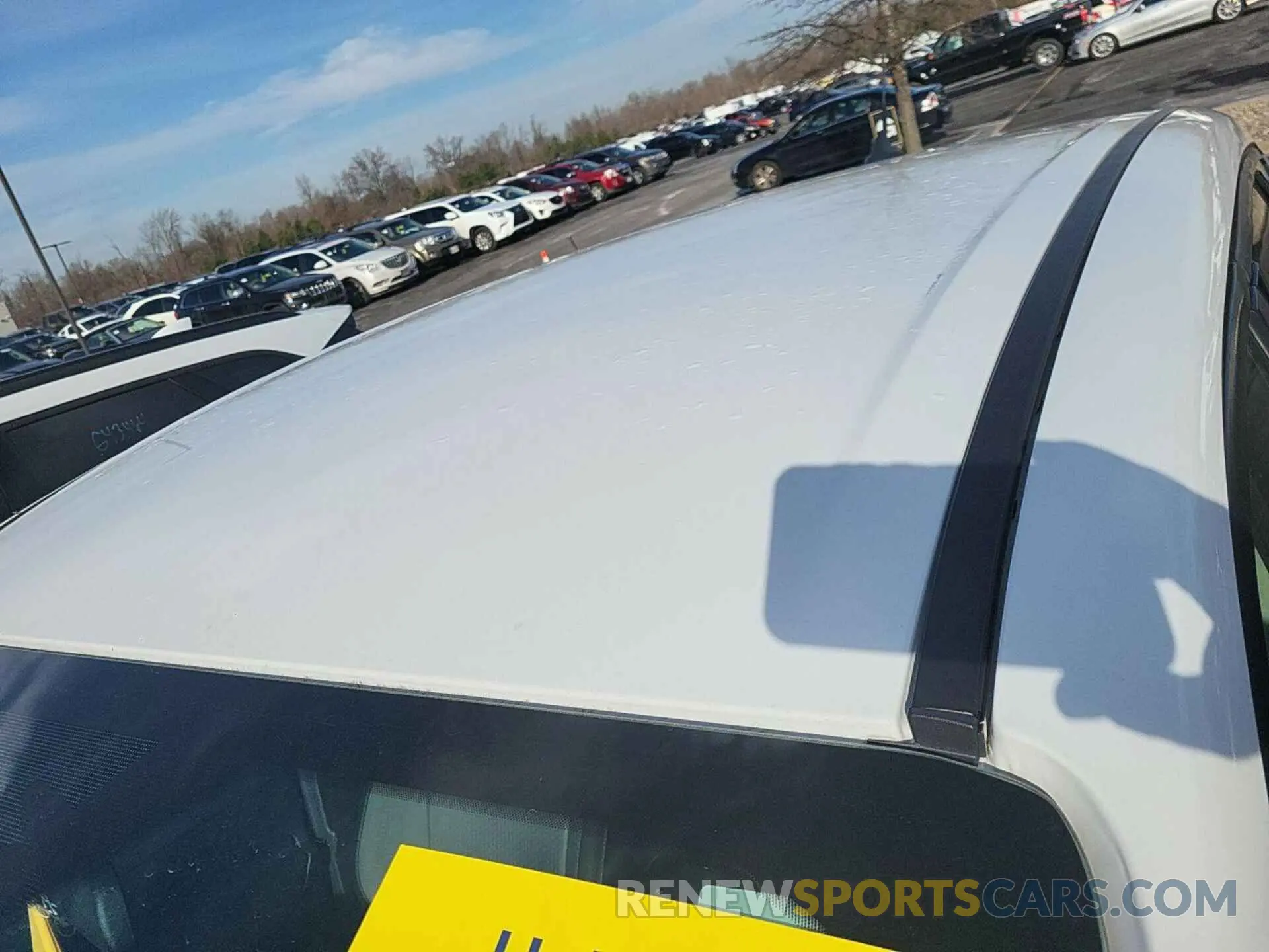 4 Photograph of a damaged car 1FMCU0GD8KUC07771 FORD ESCAPE 2019