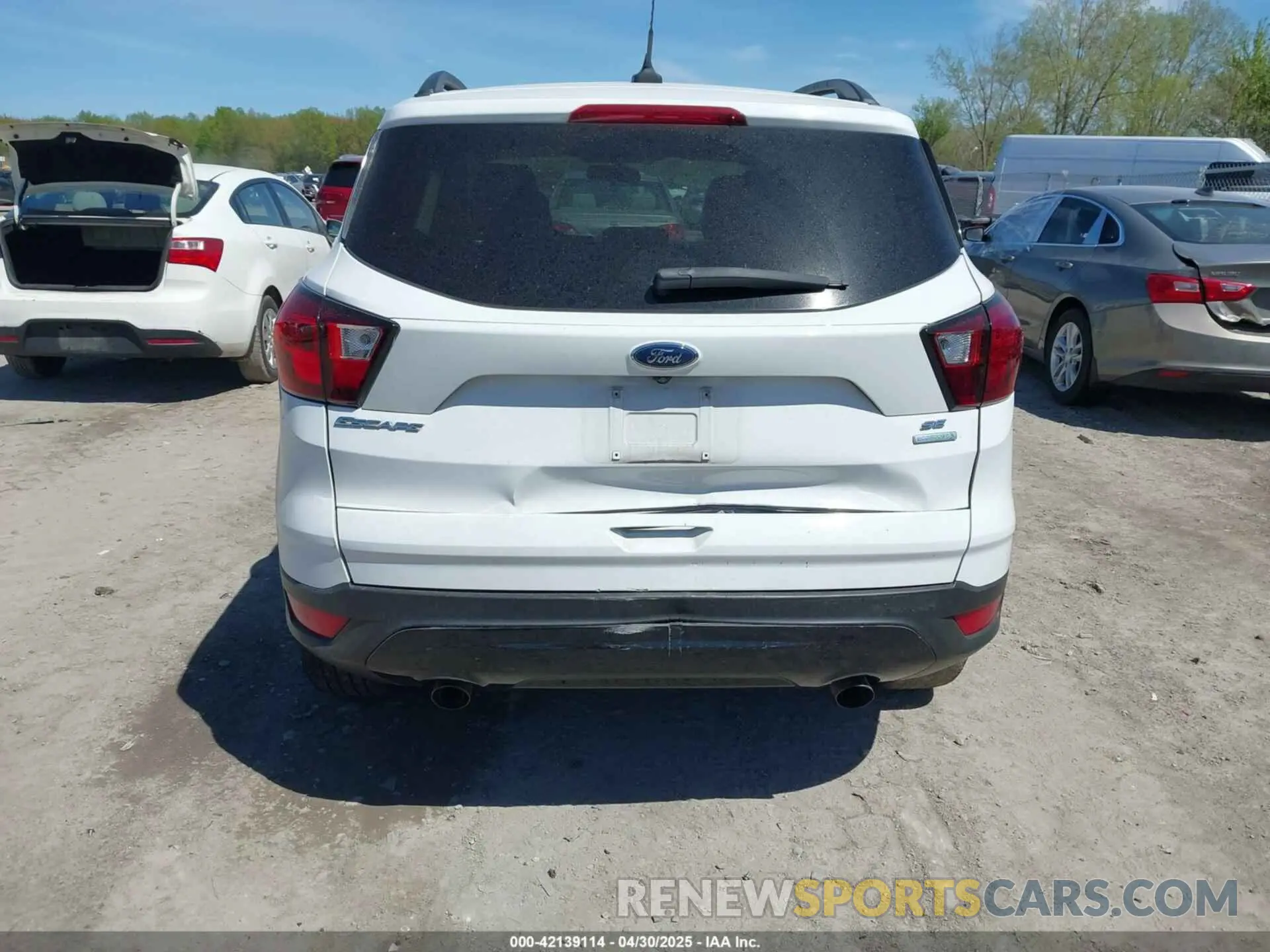 16 Фотография поврежденного автомобиля 1FMCU0GD9KUA16487 FORD ESCAPE 2019