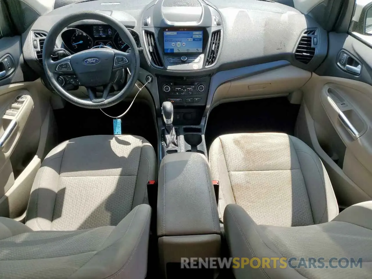 8 Photograph of a damaged car 1FMCU0GD9KUA17459 FORD ESCAPE 2019