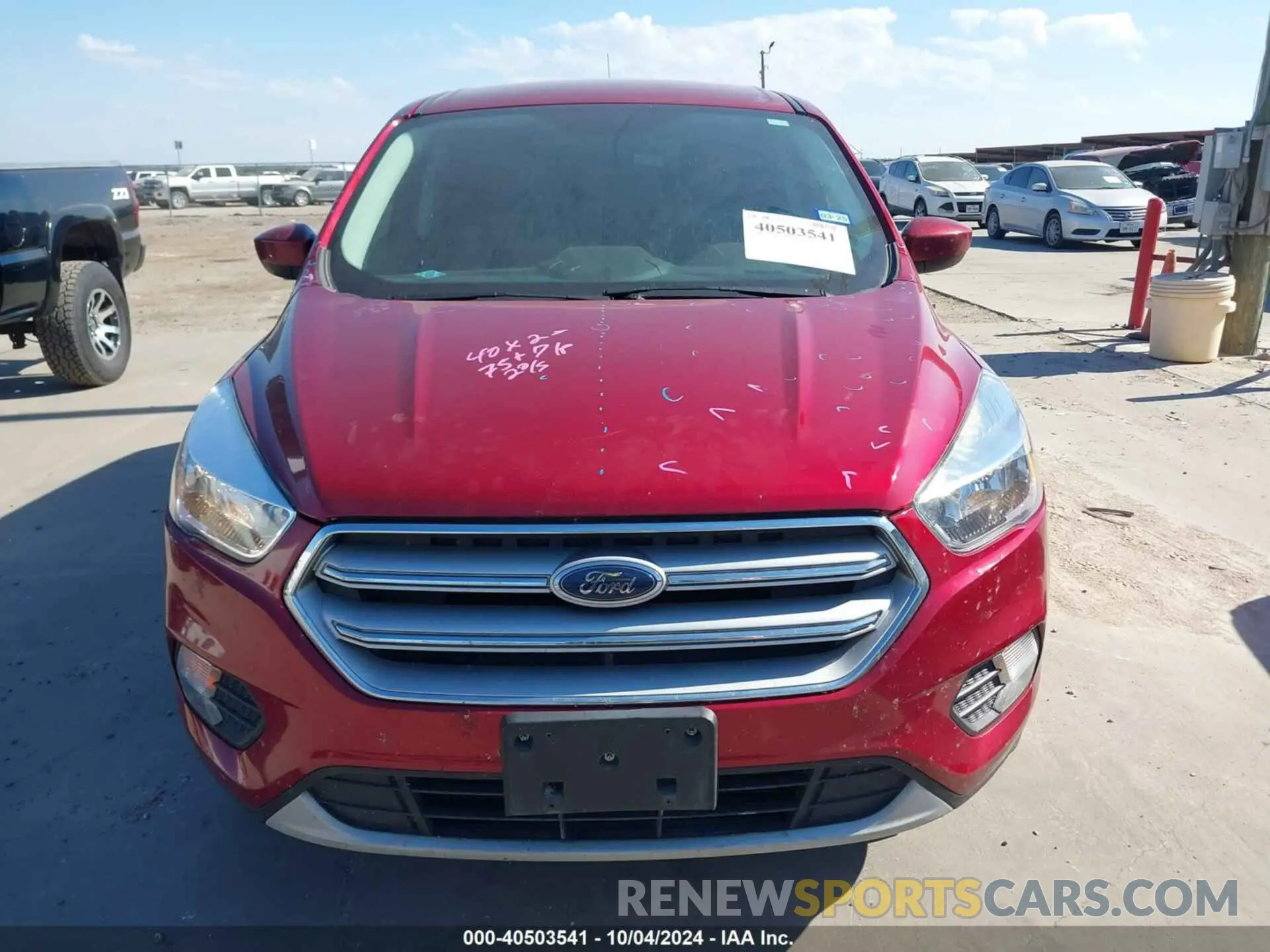 12 Фотография поврежденного автомобиля 1FMCU0GD9KUA71117 FORD ESCAPE 2019