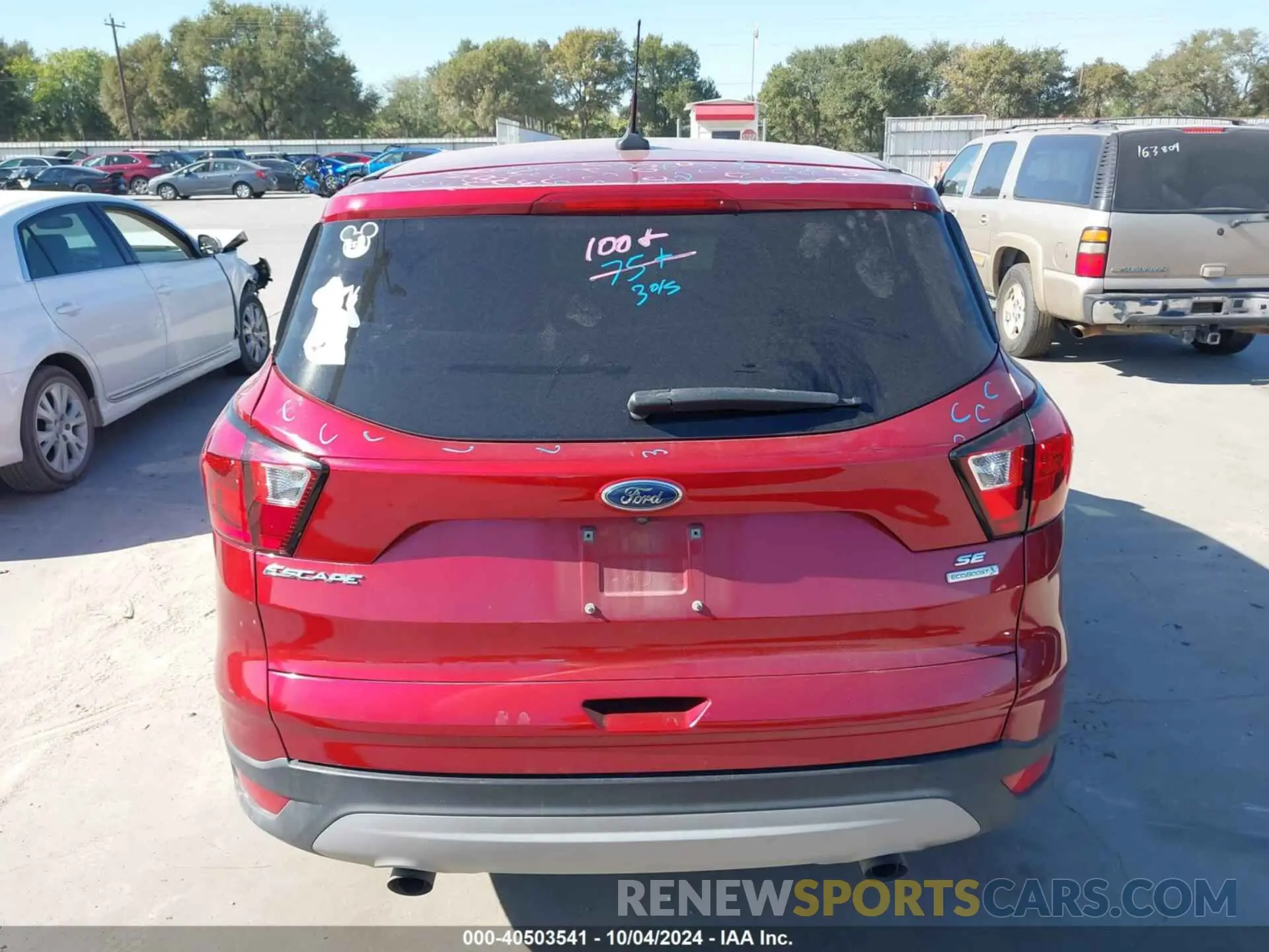 16 Фотография поврежденного автомобиля 1FMCU0GD9KUA71117 FORD ESCAPE 2019