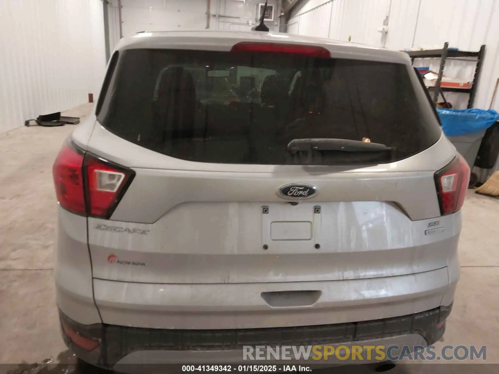 16 Фотография поврежденного автомобиля 1FMCU0GD9KUB61111 FORD ESCAPE 2019