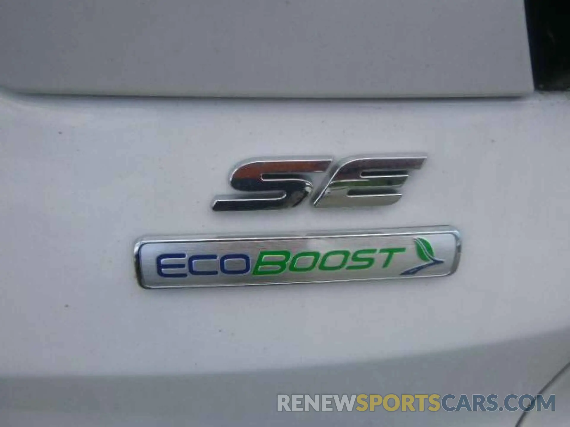 1 Фотография поврежденного автомобиля 1FMCU0GD9KUB82377 FORD ESCAPE 2019