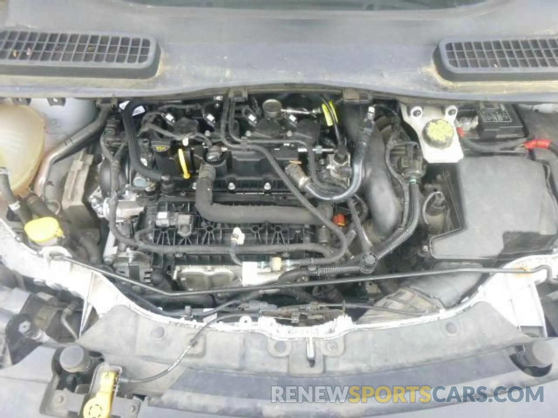 12 Фотография поврежденного автомобиля 1FMCU0GD9KUB82377 FORD ESCAPE 2019