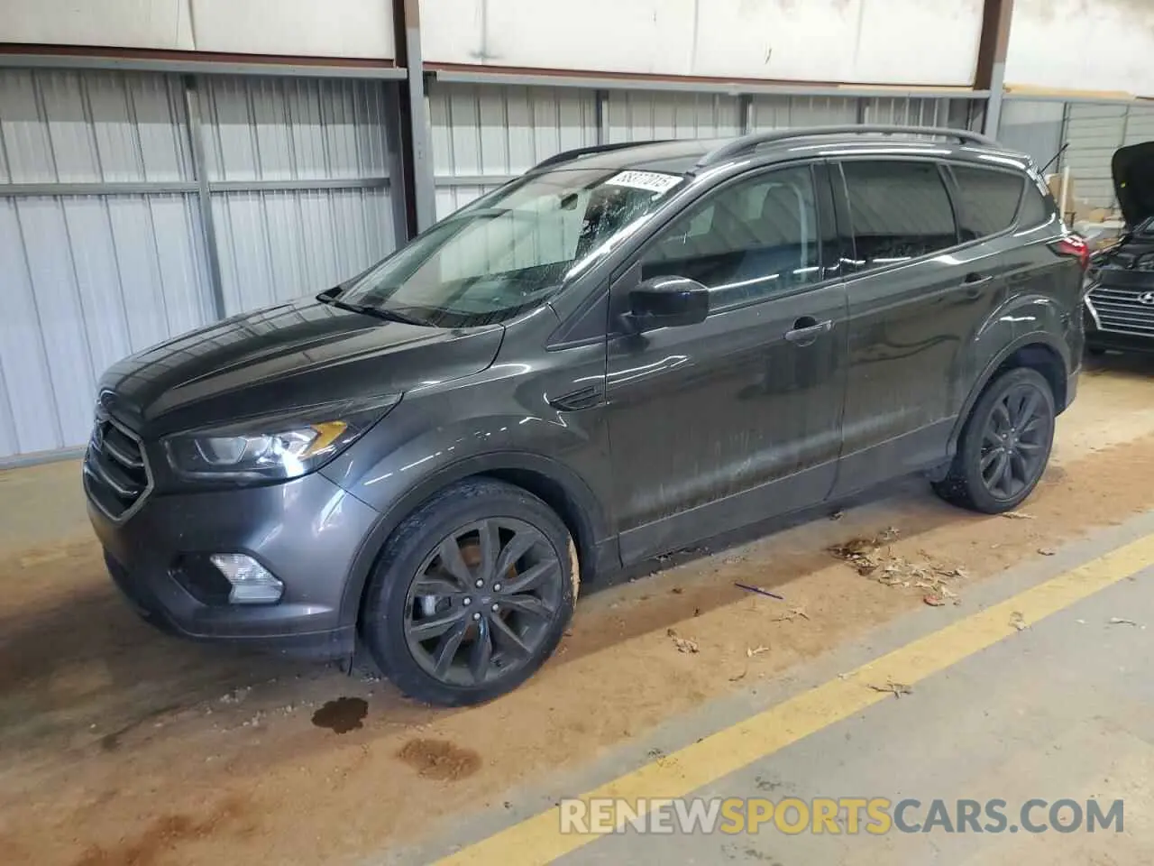 1 Фотография поврежденного автомобиля 1FMCU0GDXKUA64466 FORD ESCAPE 2019