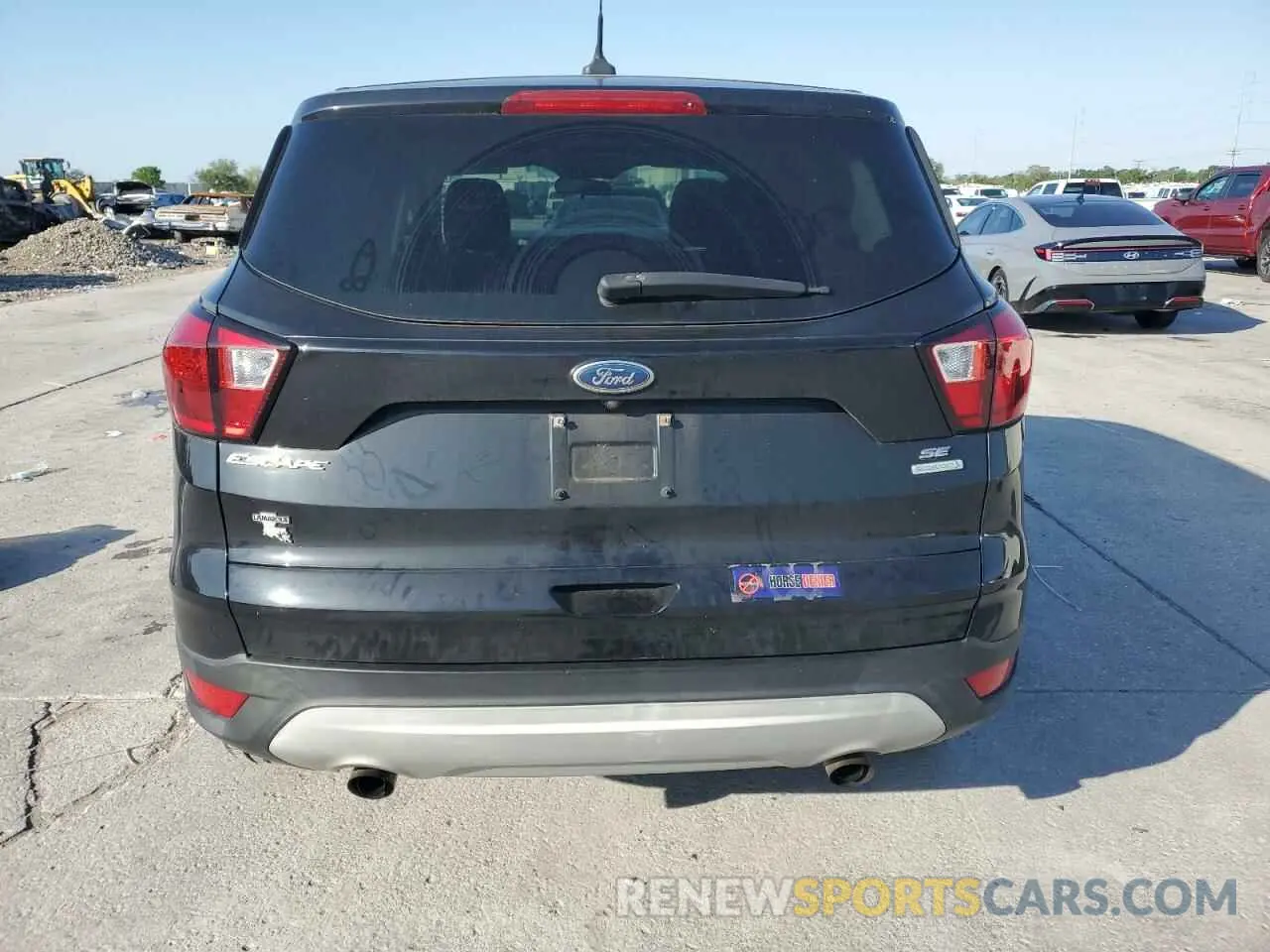 6 Photograph of a damaged car 1FMCU0GDXKUA88878 FORD ESCAPE 2019