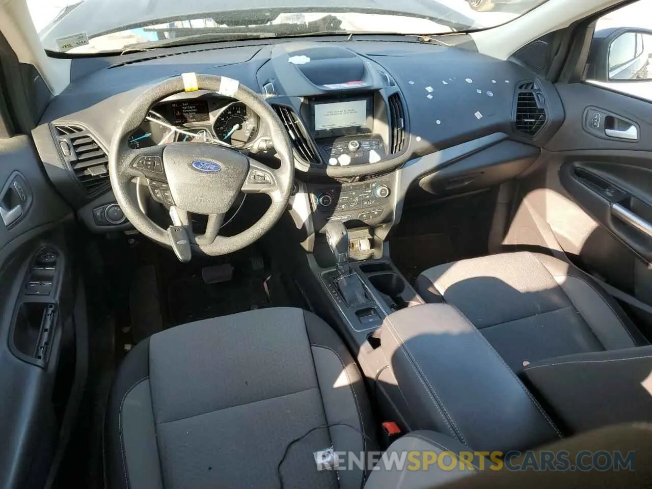 8 Photograph of a damaged car 1FMCU0GDXKUA88878 FORD ESCAPE 2019