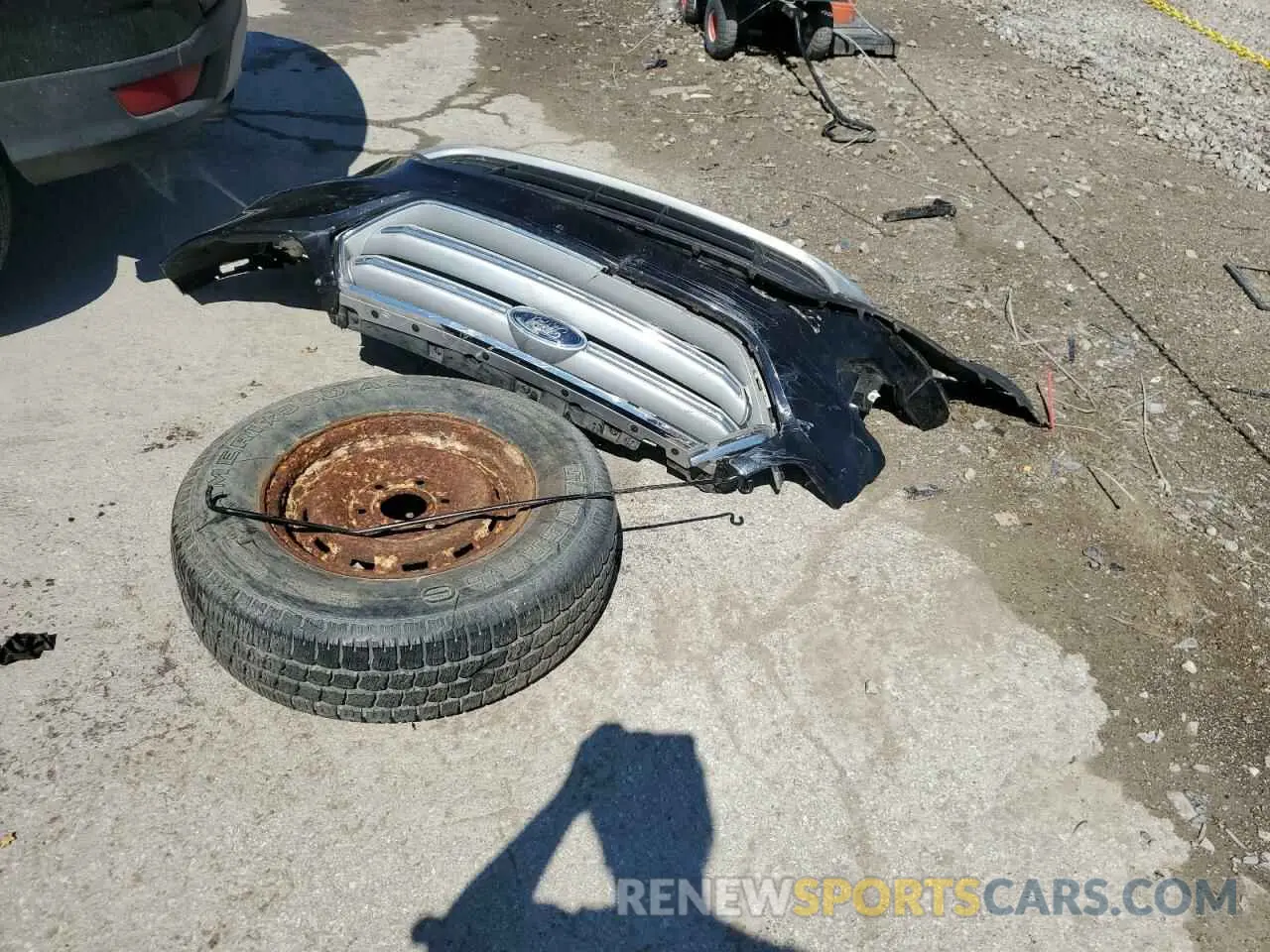 12 Фотография поврежденного автомобиля 1FMCU0GDXKUB25766 FORD ESCAPE 2019