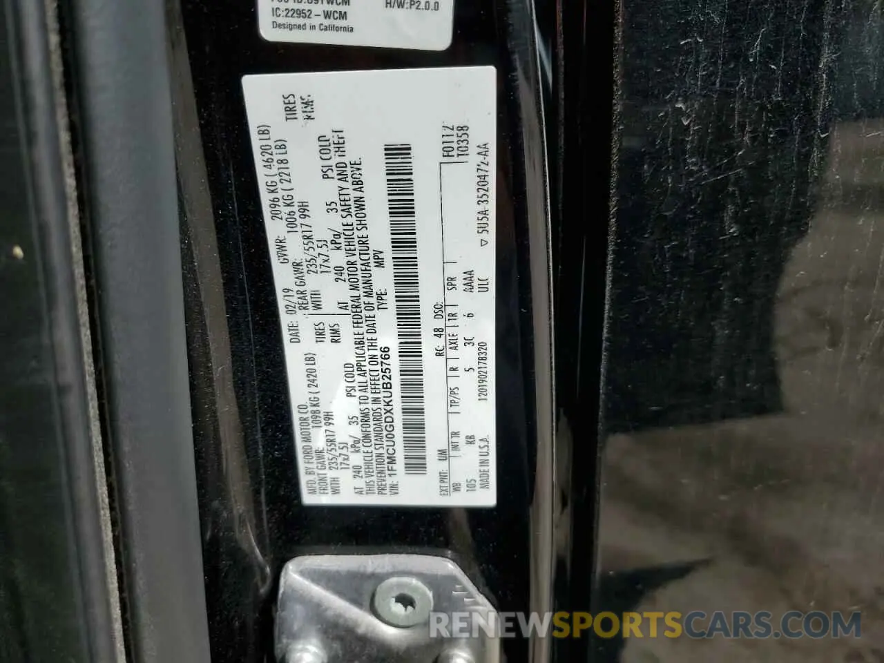 13 Фотография поврежденного автомобиля 1FMCU0GDXKUB25766 FORD ESCAPE 2019