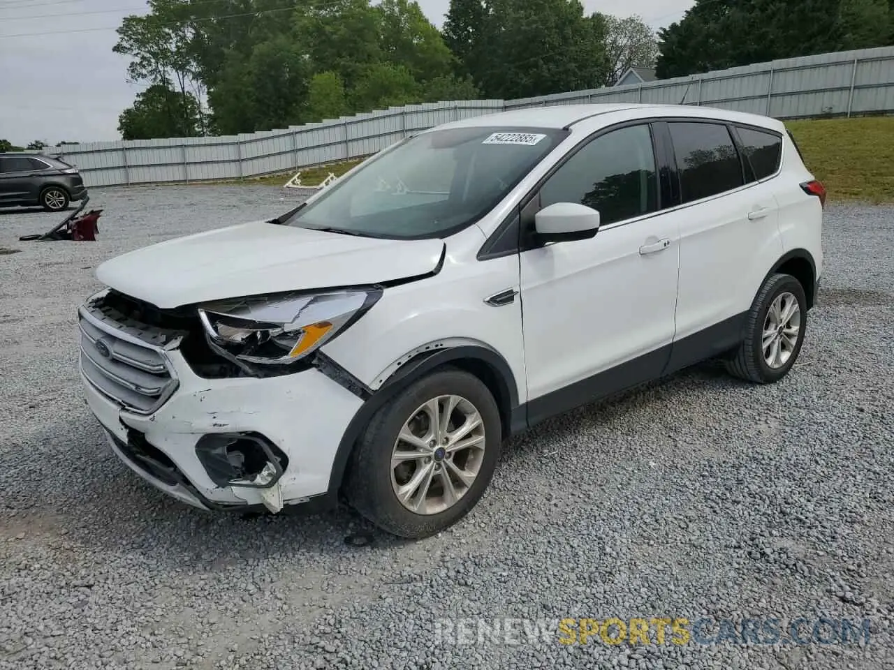 1 Фотография поврежденного автомобиля 1FMCU0GDXKUB94201 FORD ESCAPE 2019