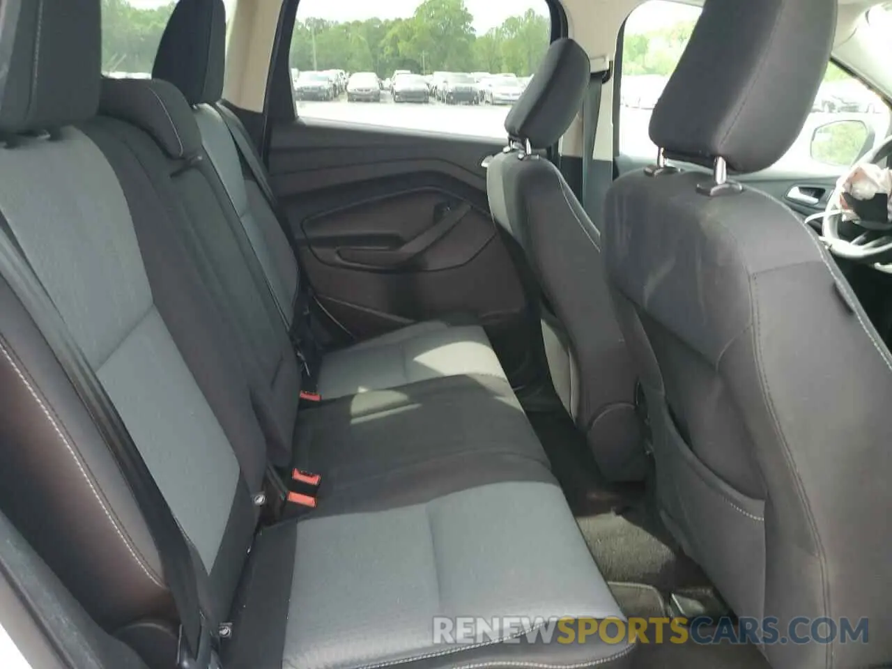 11 Фотография поврежденного автомобиля 1FMCU0GDXKUB94201 FORD ESCAPE 2019