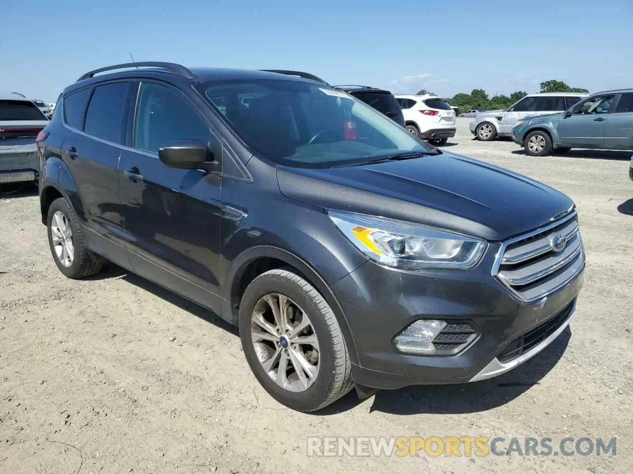 4 Photograph of a damaged car 1FMCU0HD0KUB82668 FORD ESCAPE 2019