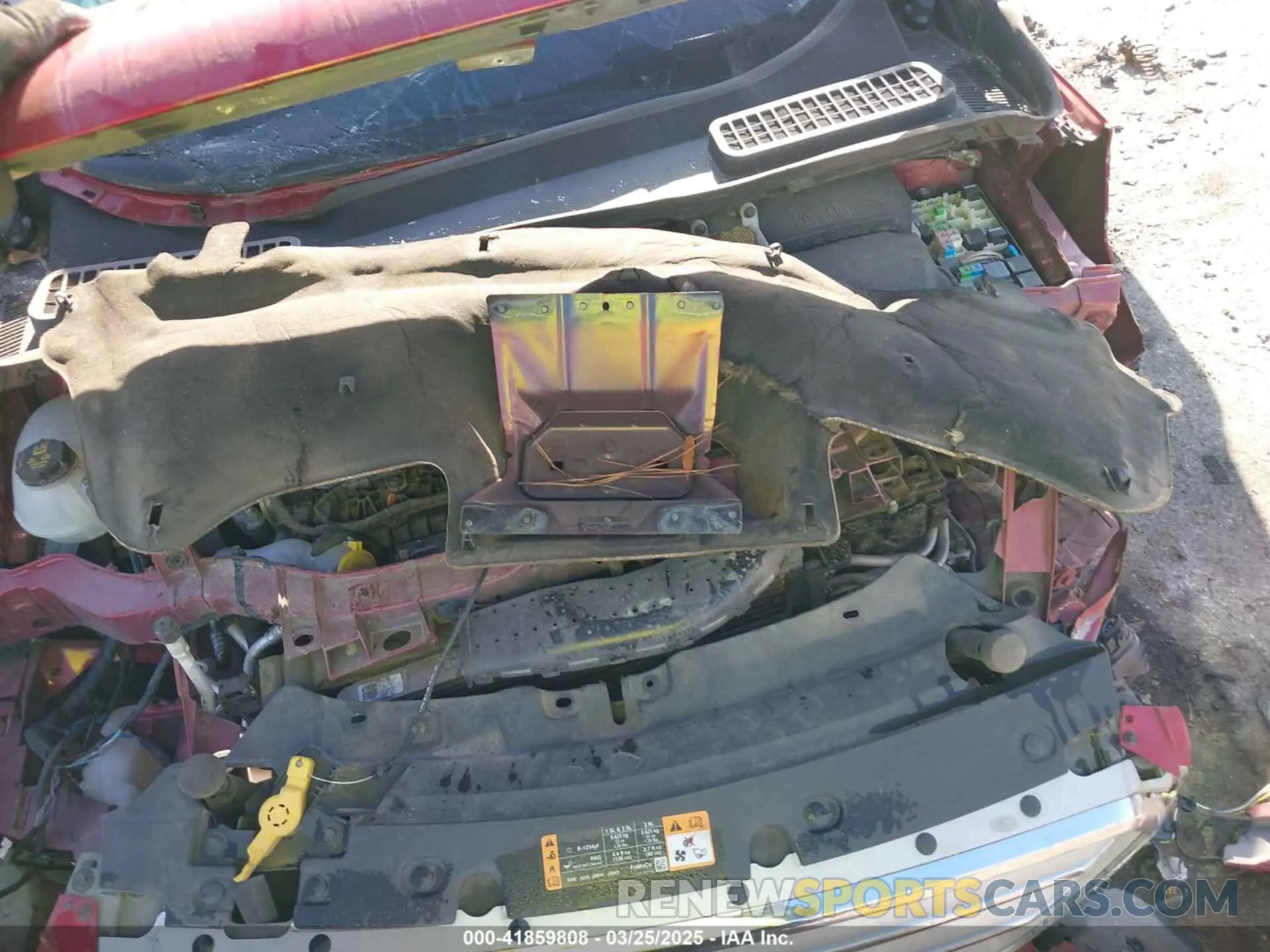 10 Photograph of a damaged car 1FMCU0HD2KUC32177 FORD ESCAPE 2019