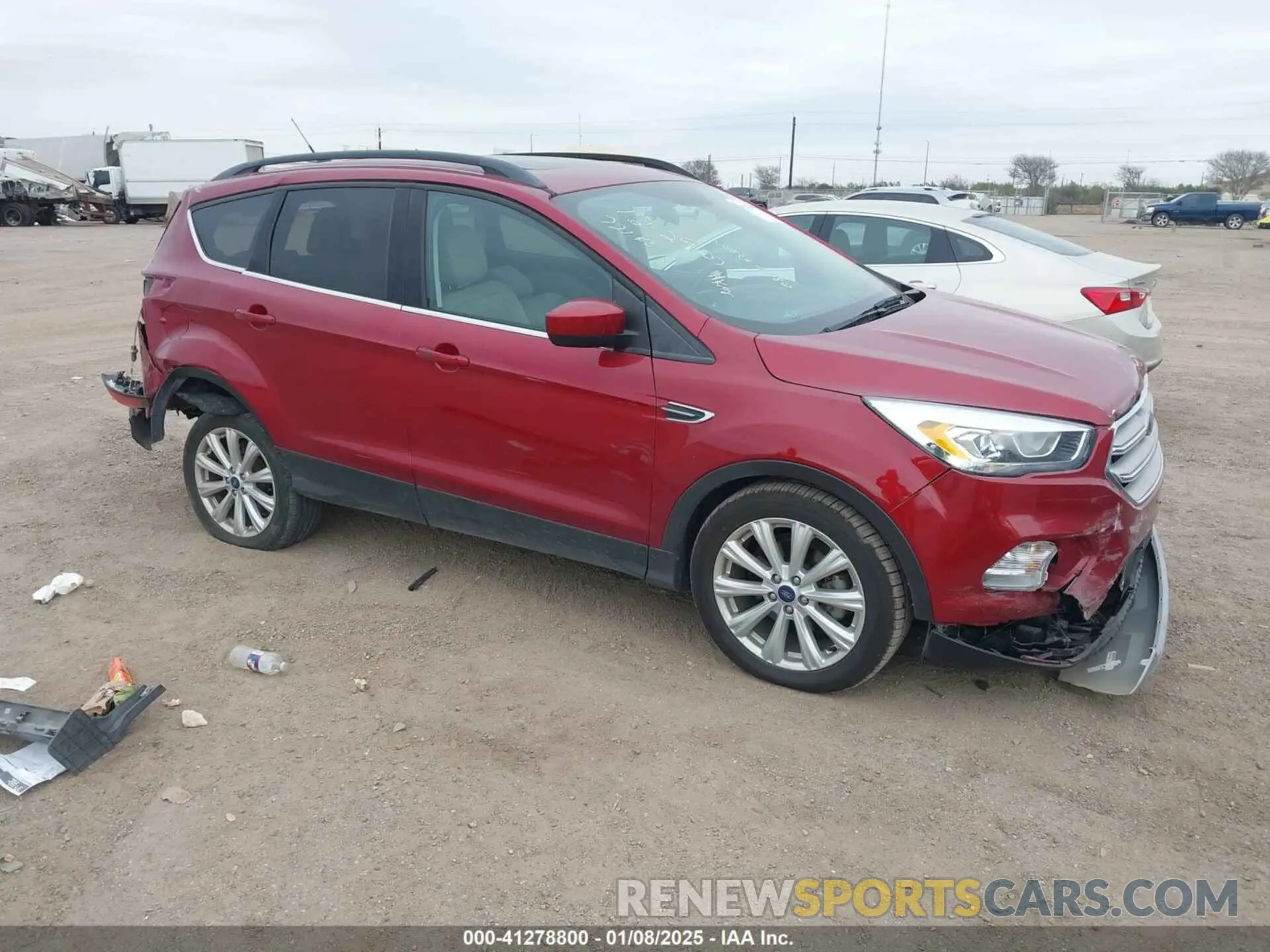 1 Фотография поврежденного автомобиля 1FMCU0HD3KUA18315 FORD ESCAPE 2019