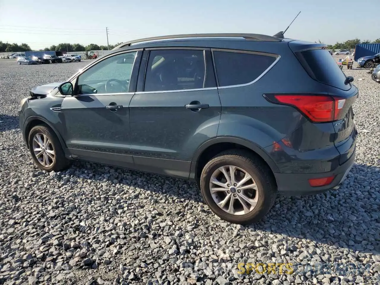 2 Фотография поврежденного автомобиля 1FMCU0HD3KUA90289 FORD ESCAPE 2019