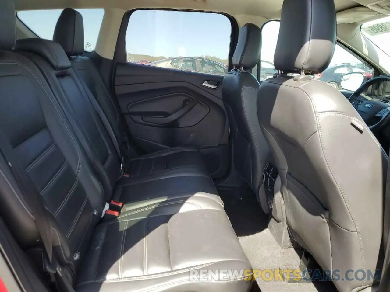 11 Photograph of a damaged car 1FMCU0HD3KUB20469 FORD ESCAPE 2019