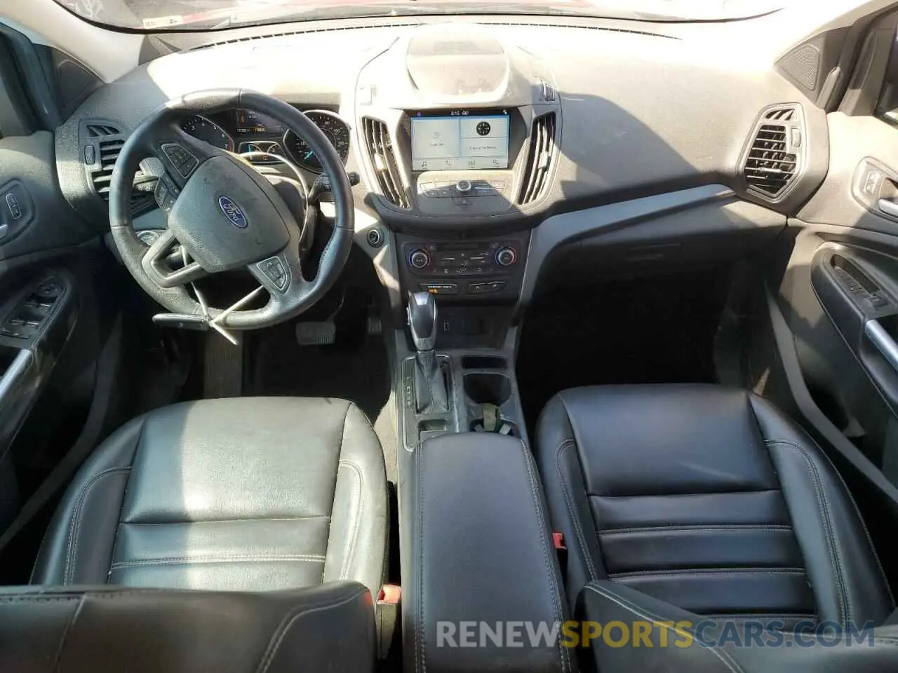 8 Photograph of a damaged car 1FMCU0HD3KUB49129 FORD ESCAPE 2019
