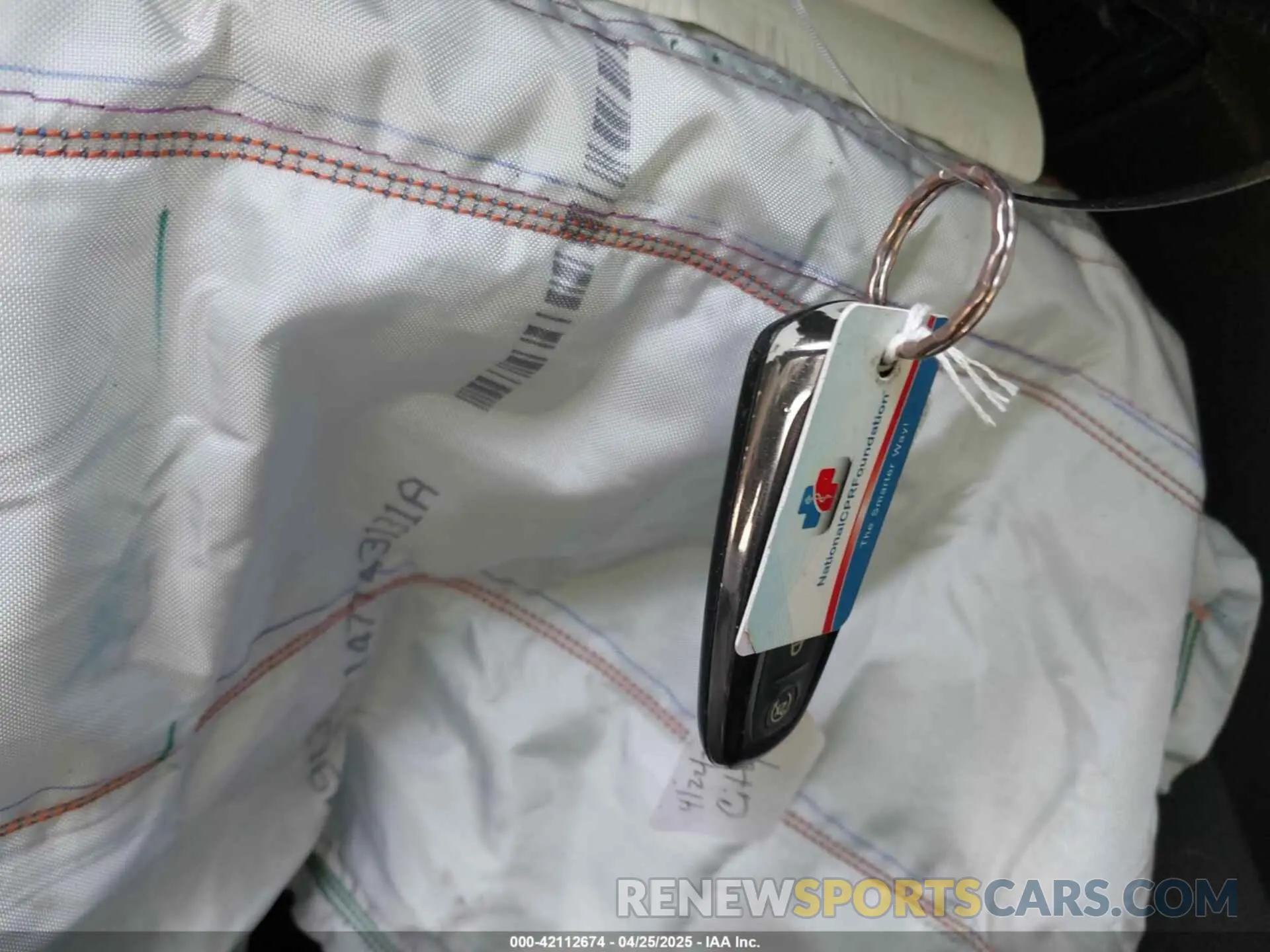 11 Photograph of a damaged car 1FMCU0HD3KUC47335 FORD ESCAPE 2019