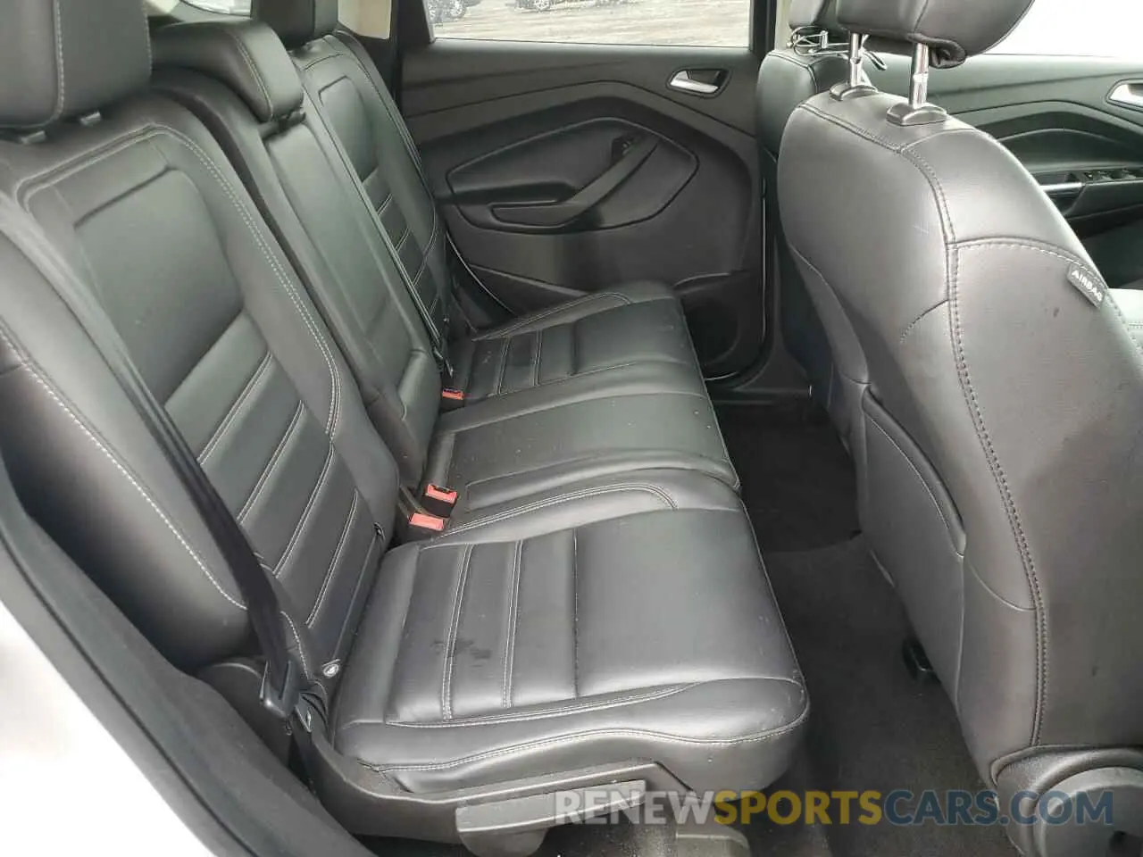 11 Фотография поврежденного автомобиля 1FMCU0HD4KUA97980 FORD ESCAPE 2019