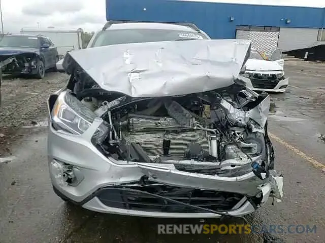 14 Фотография поврежденного автомобиля 1FMCU0HD4KUA97980 FORD ESCAPE 2019