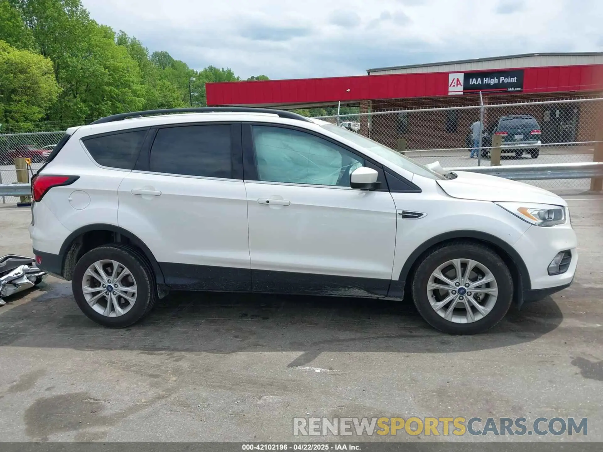 14 Фотография поврежденного автомобиля 1FMCU0HD5KUB20523 FORD ESCAPE 2019