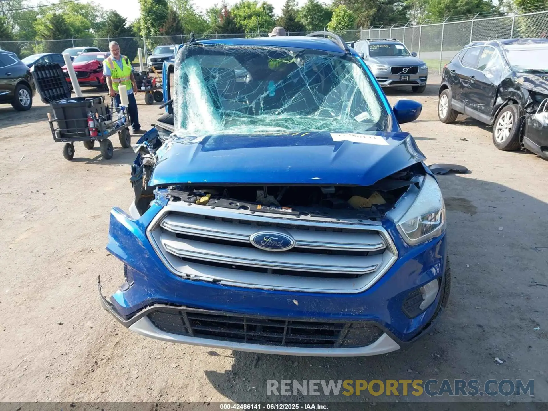 11 Photograph of a damaged car 1FMCU0HD6KUA02173 FORD ESCAPE 2019