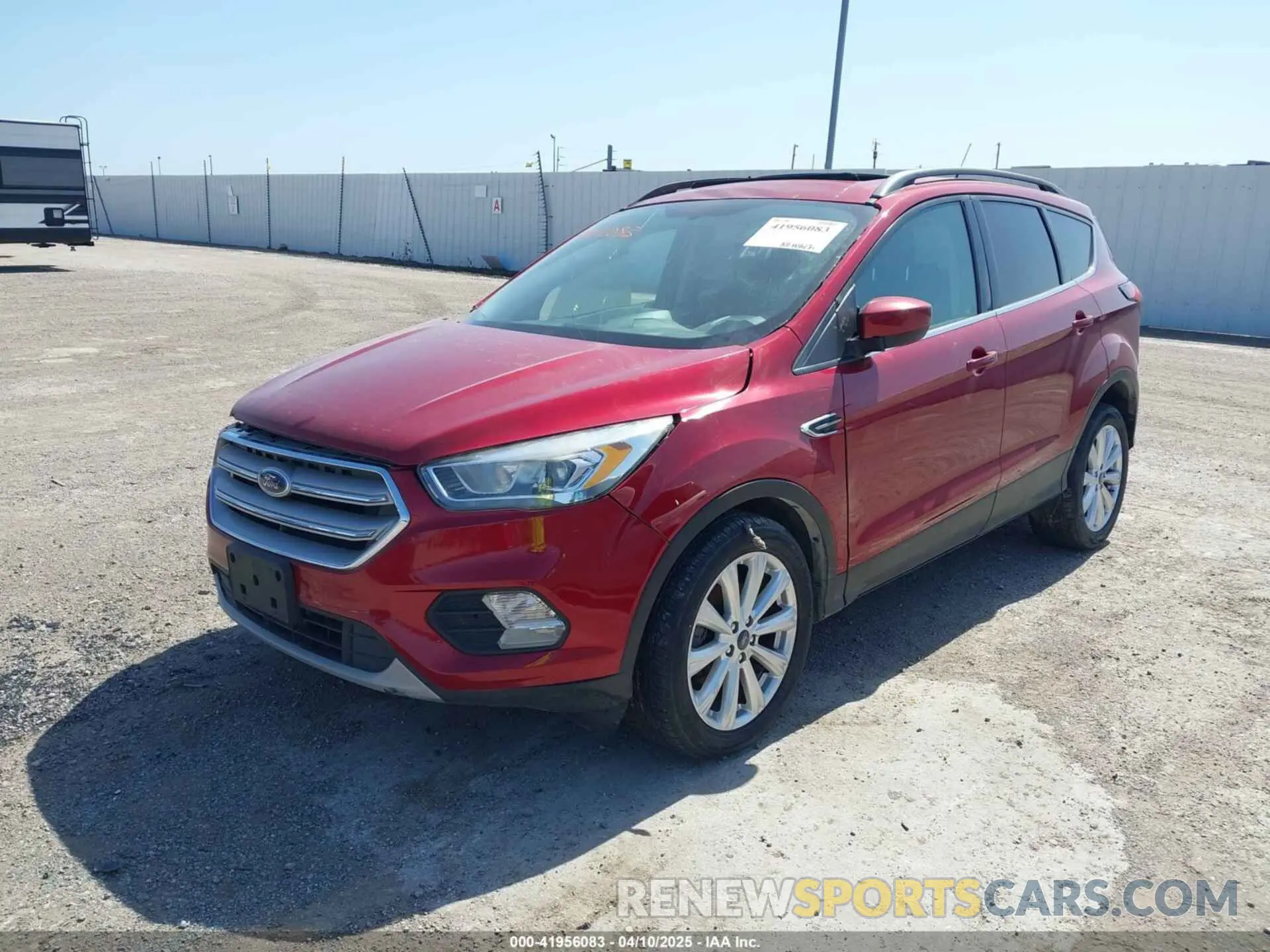 2 Photograph of a damaged car 1FMCU0HD7KUA49521 FORD ESCAPE 2019