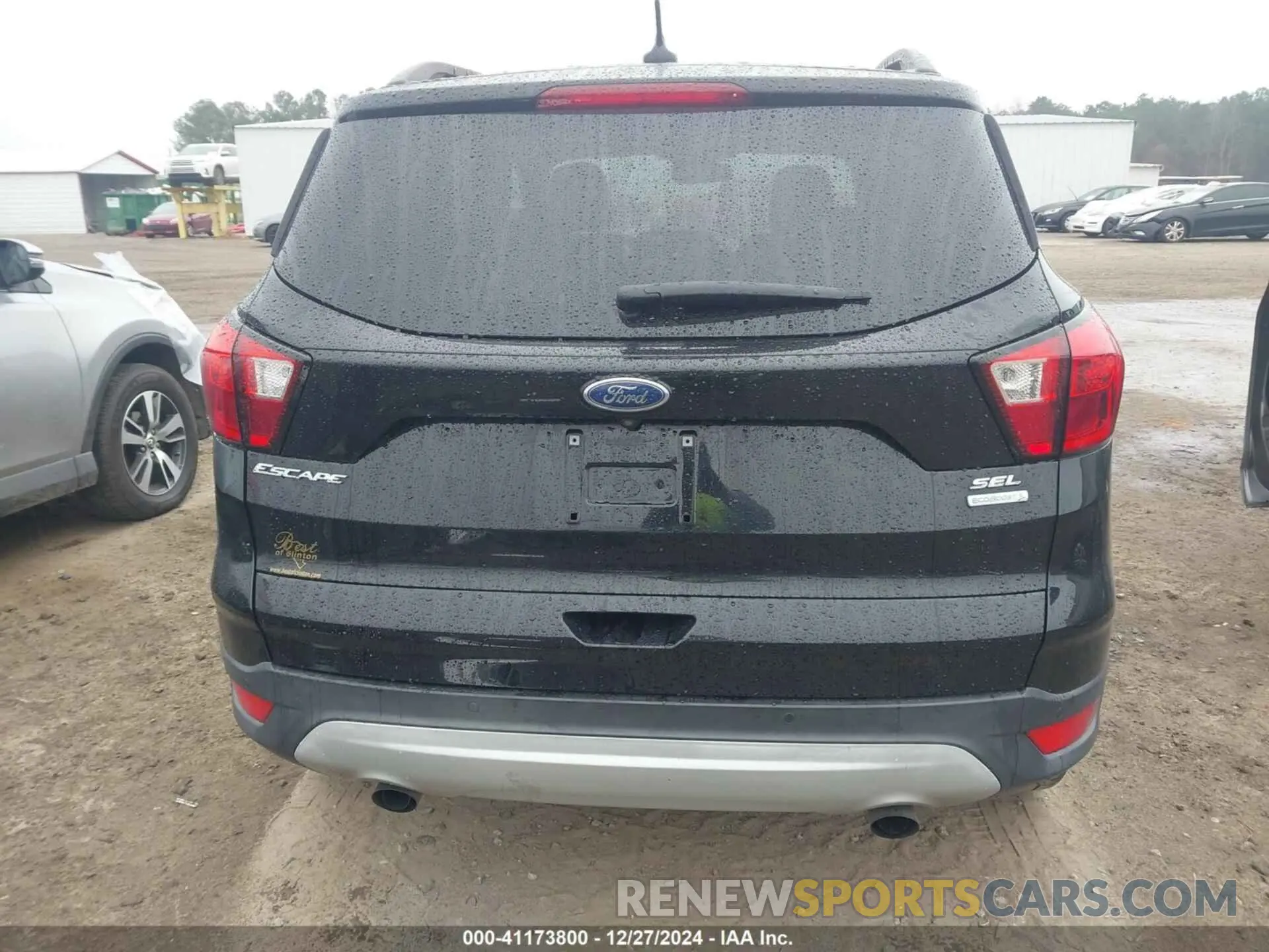 17 Фотография поврежденного автомобиля 1FMCU0HD7KUB74597 FORD ESCAPE 2019