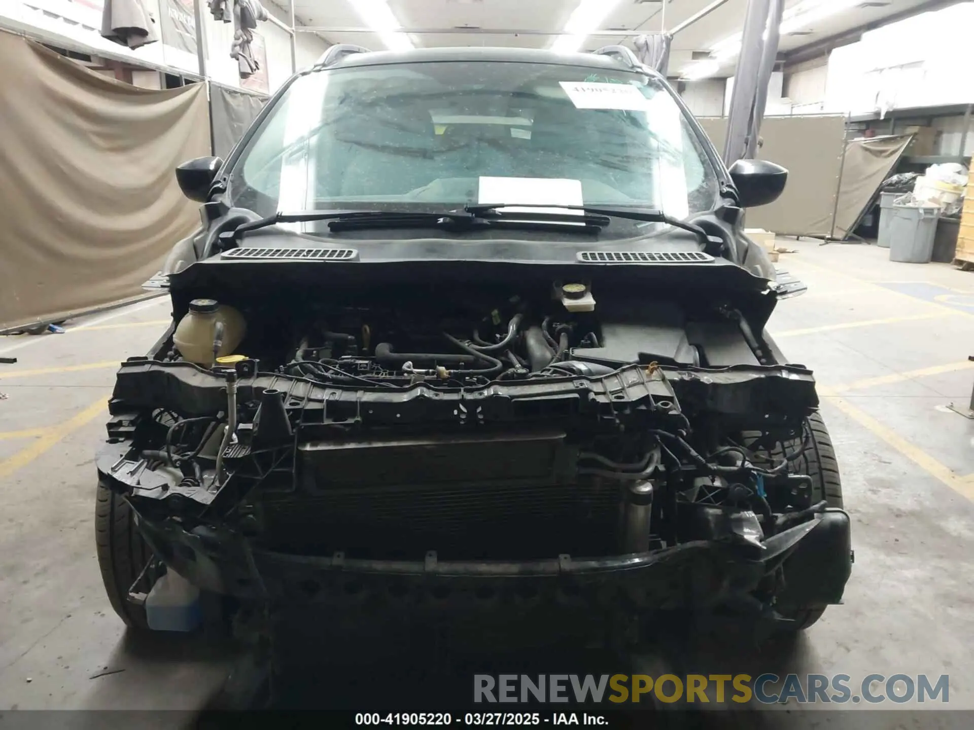 12 Фотография поврежденного автомобиля 1FMCU0HD7KUC08084 FORD ESCAPE 2019
