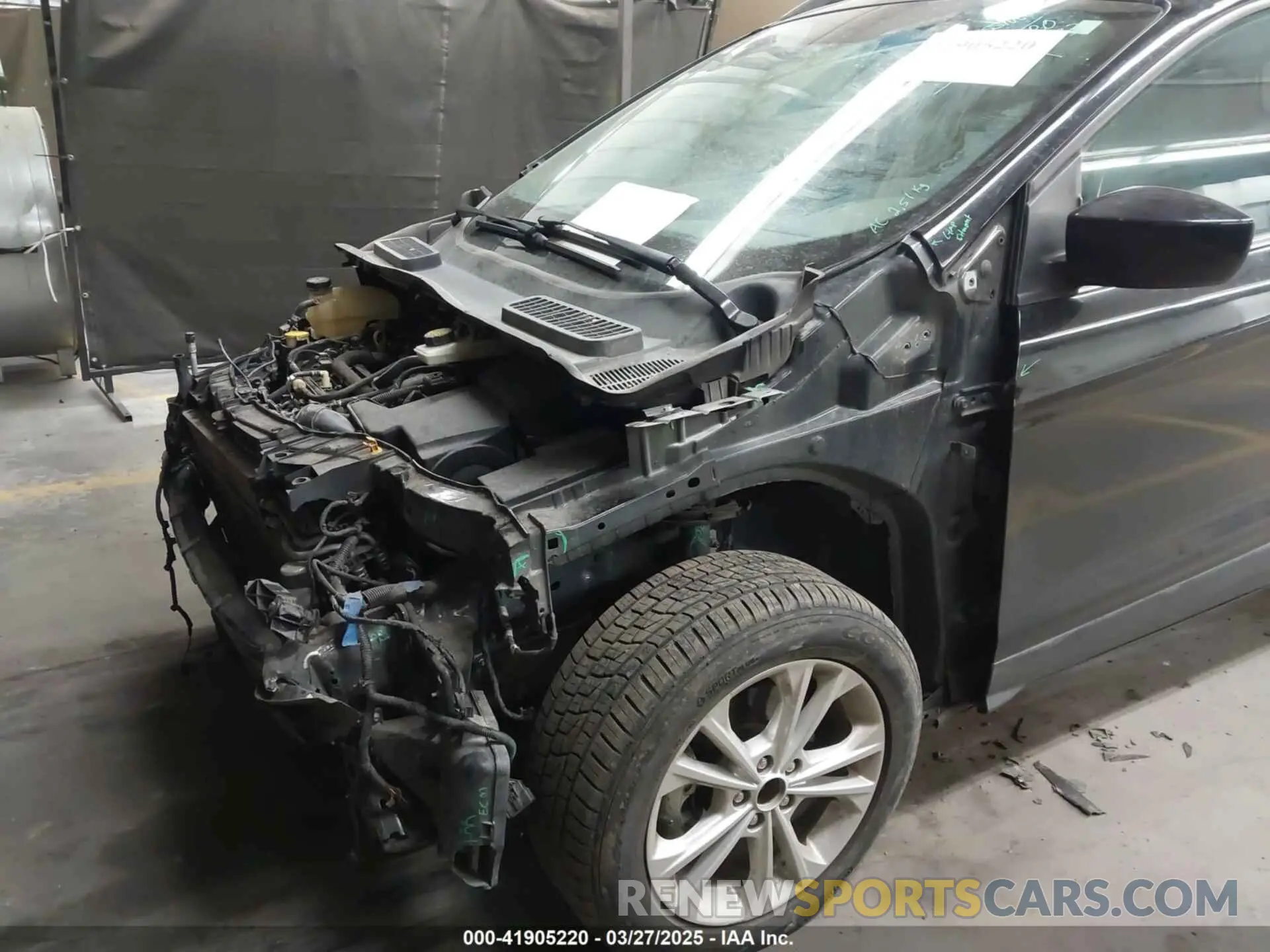 6 Фотография поврежденного автомобиля 1FMCU0HD7KUC08084 FORD ESCAPE 2019